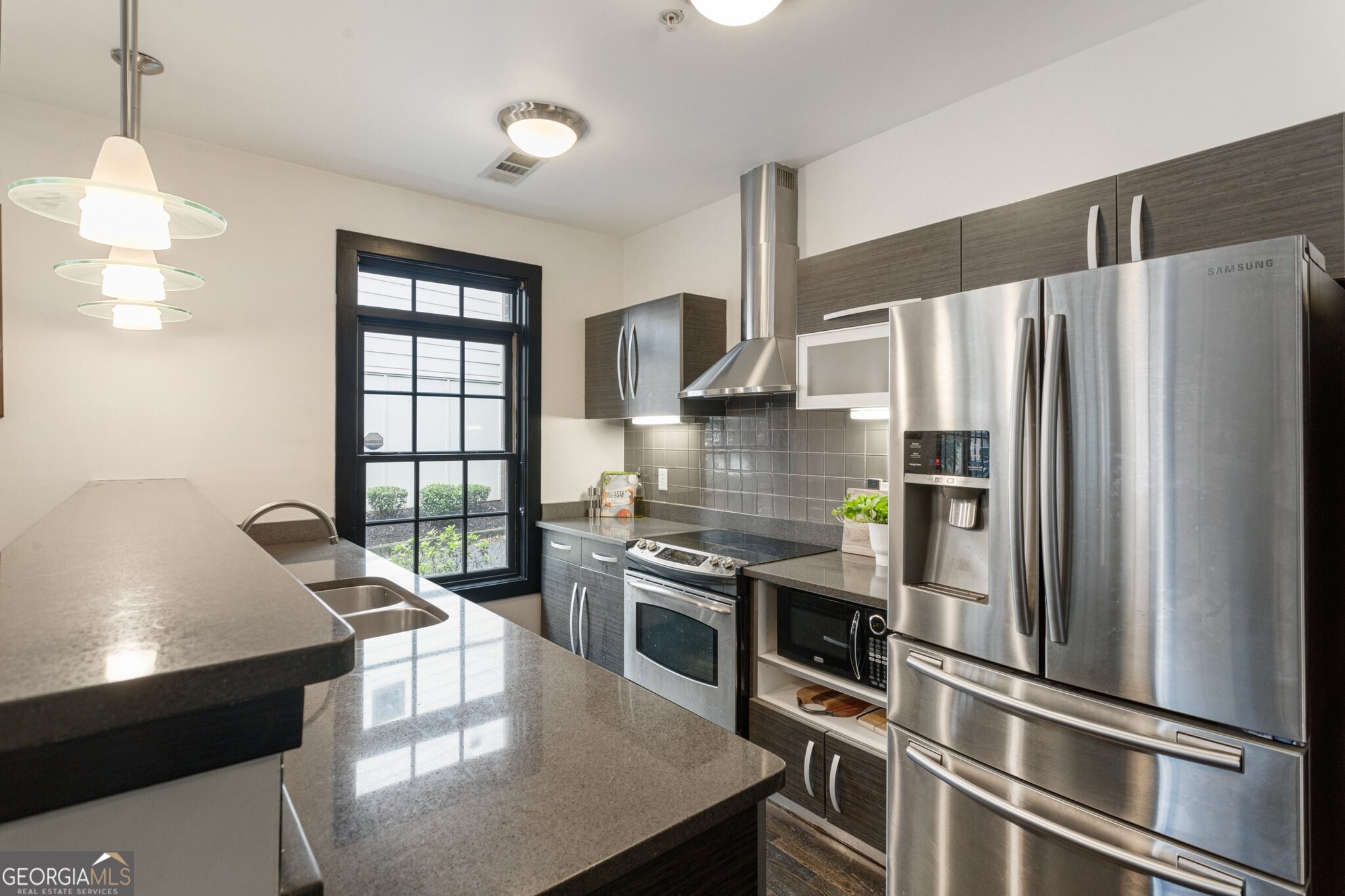 1300 Dekalb Avenue NE # 711