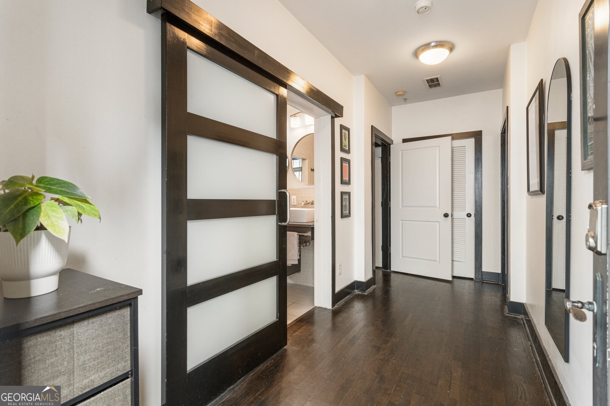 1300 Dekalb Avenue NE # 711
