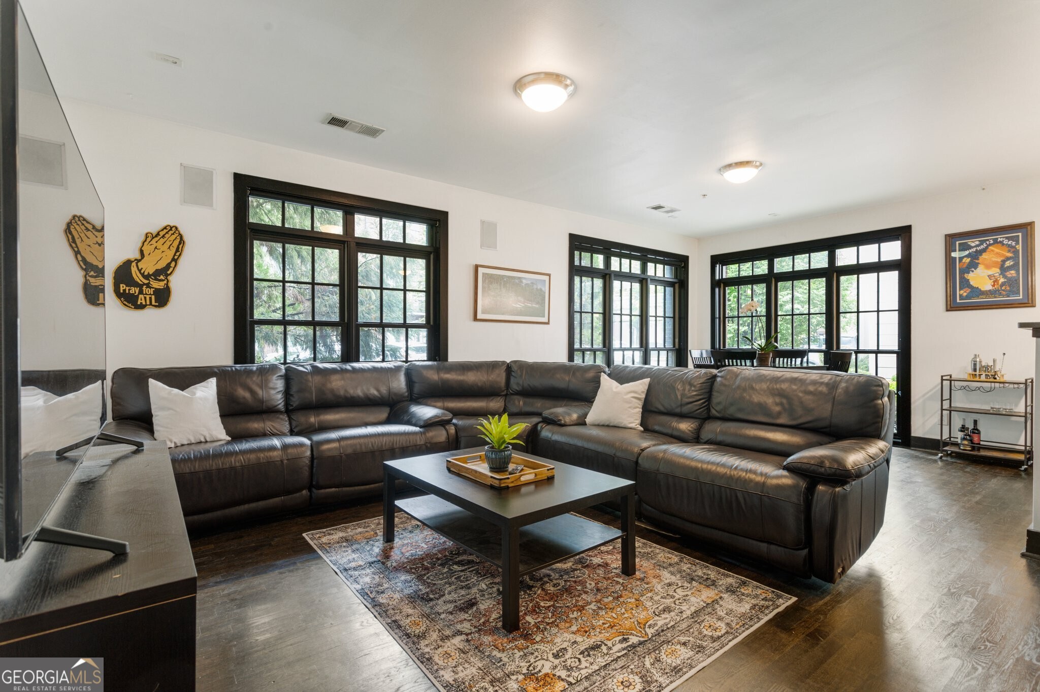 1300 Dekalb Avenue NE # 711