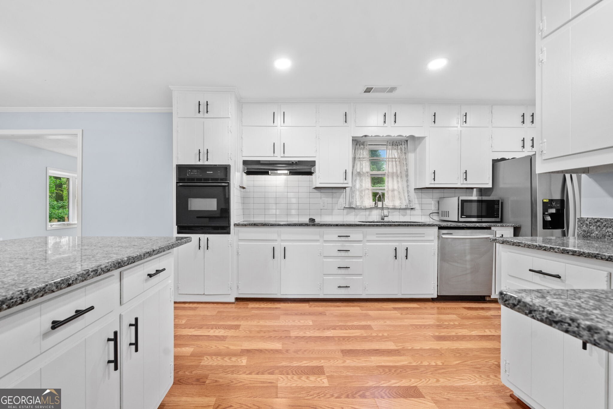 3047 Hudson Court