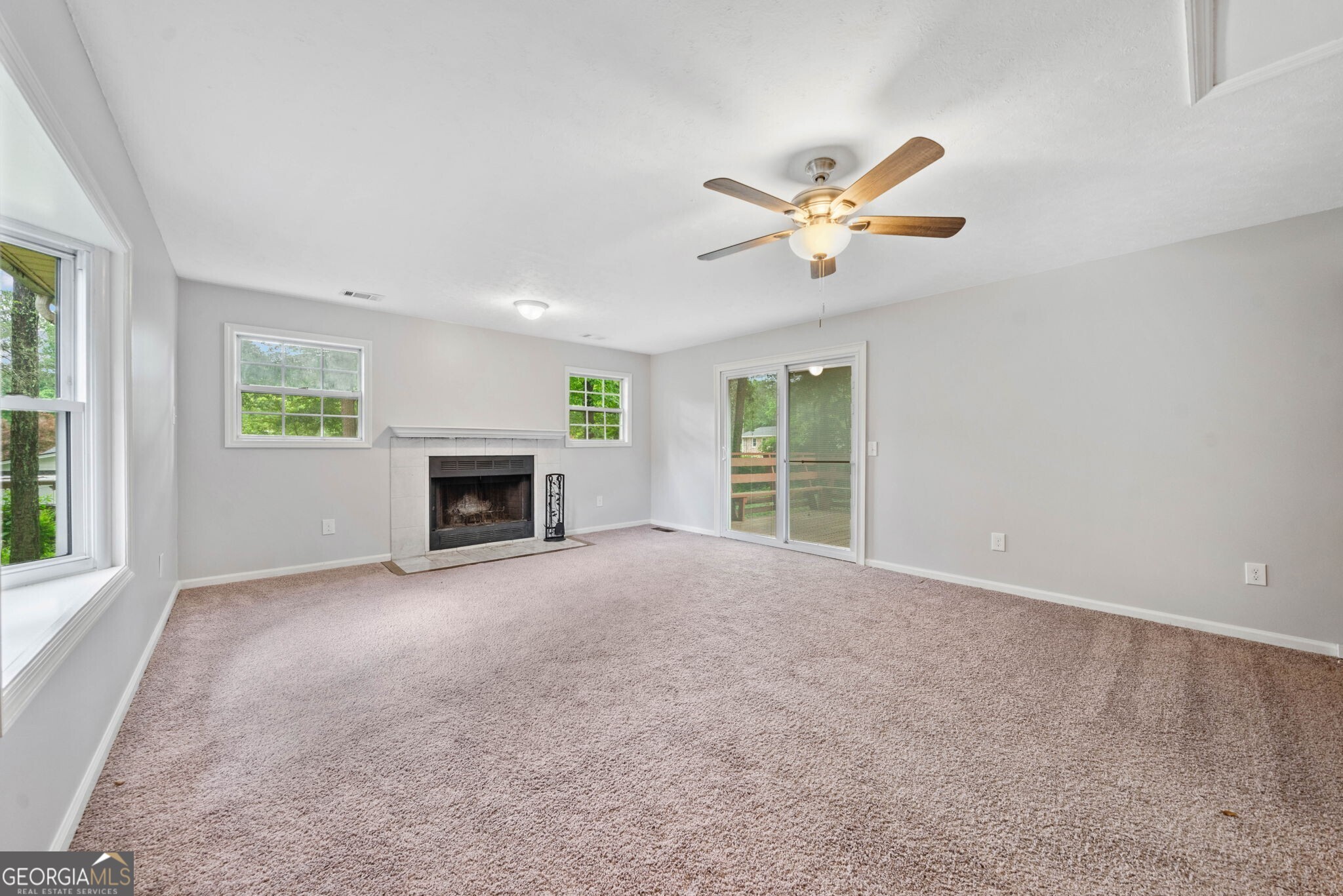 3047 Hudson Court