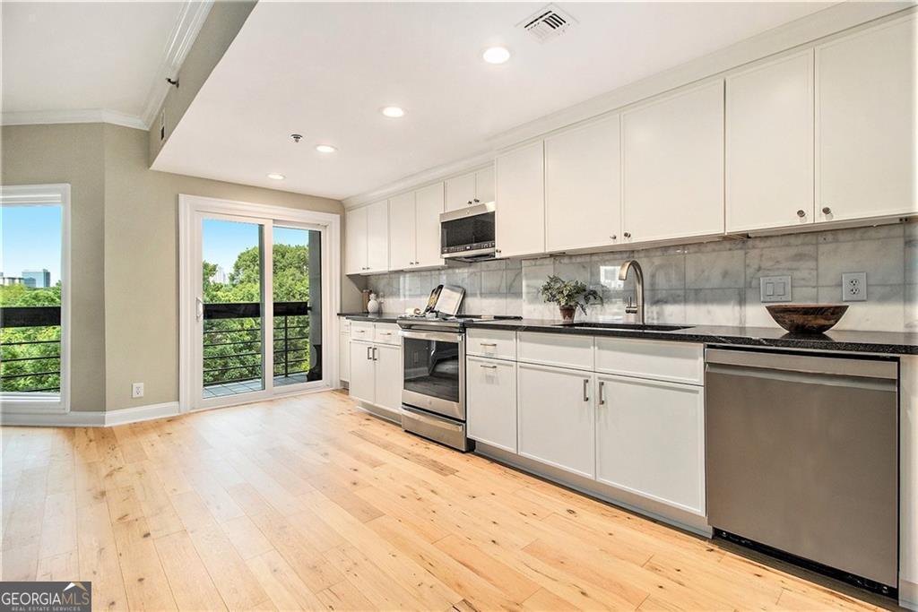 587 Virginia Avenue NE APT 609