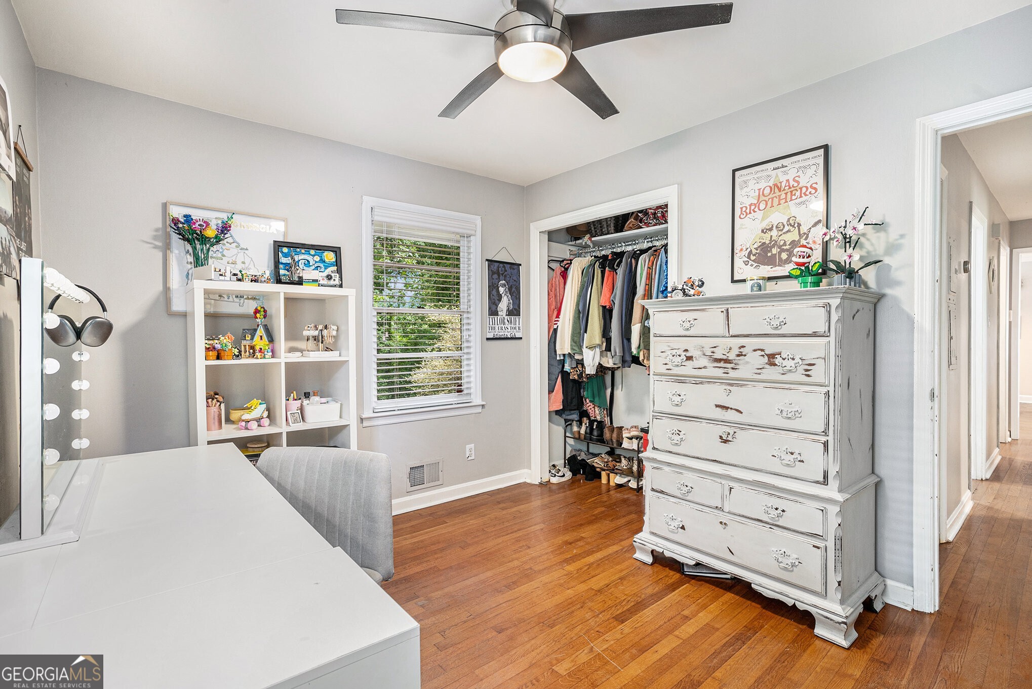 286 Indian Trail