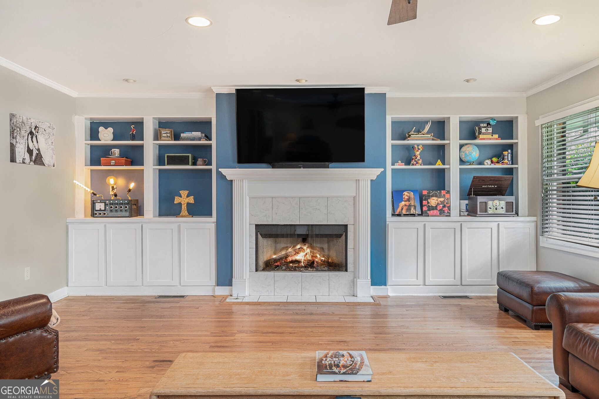 286 Indian Trail