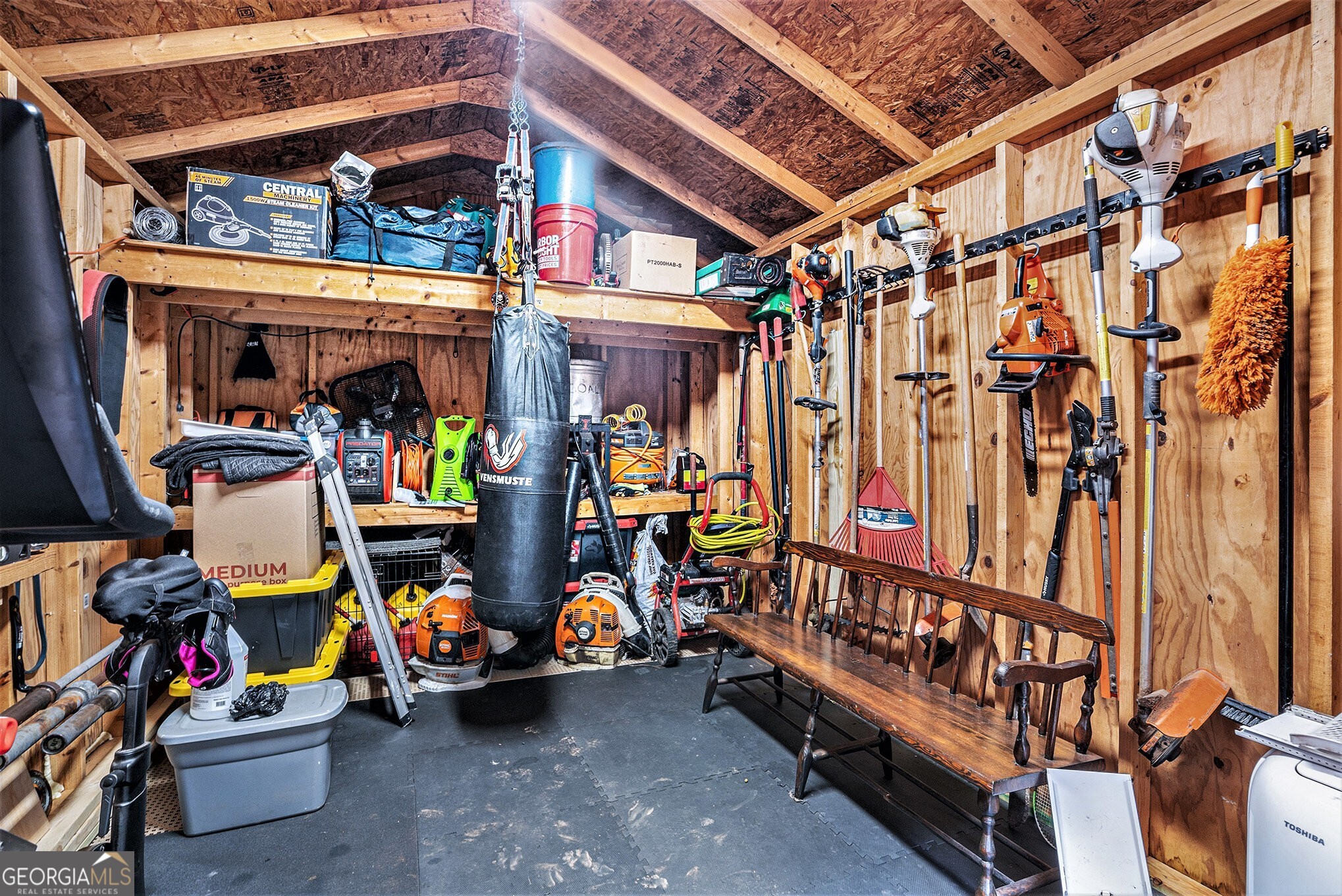 286 Indian Trail