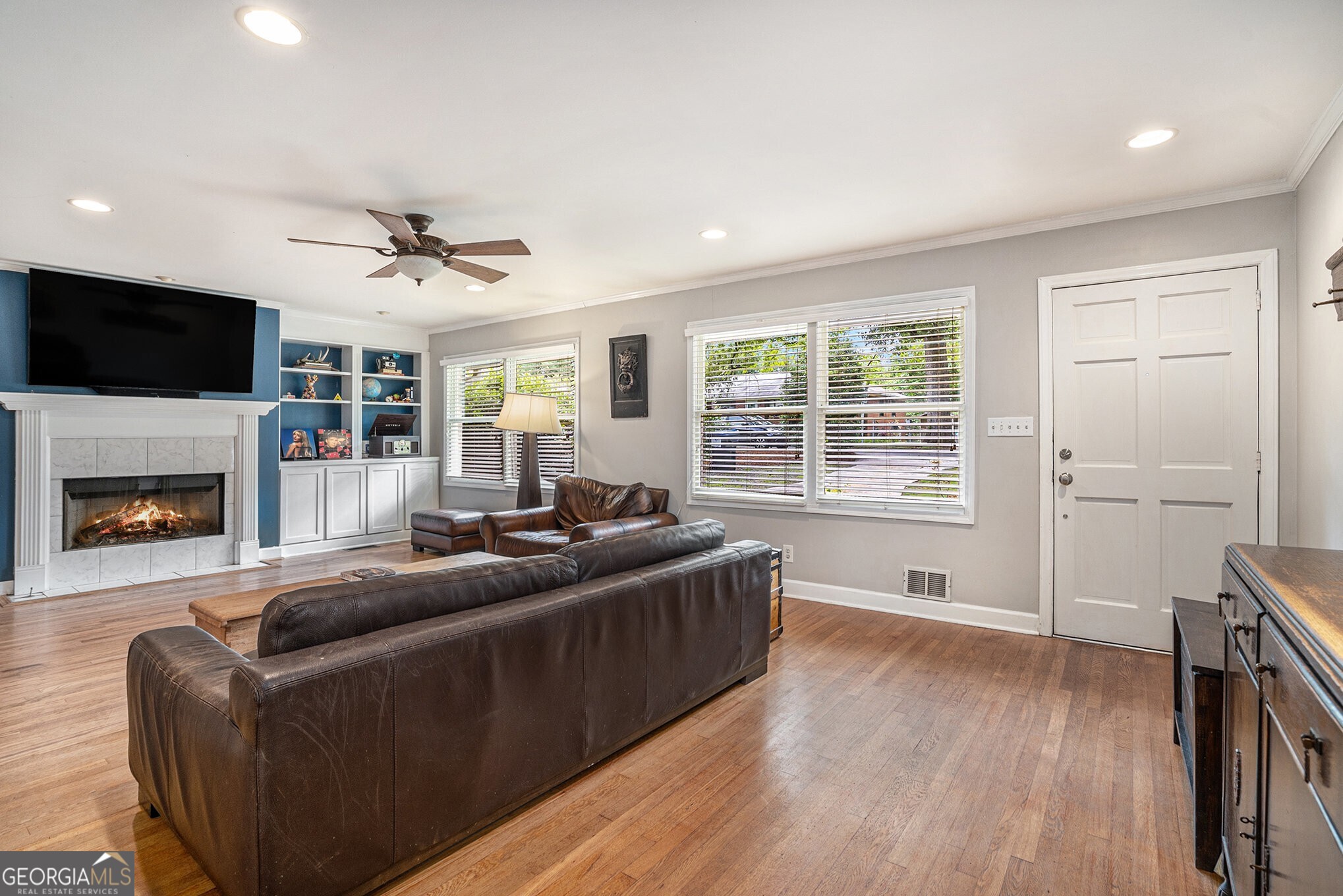 286 Indian Trail