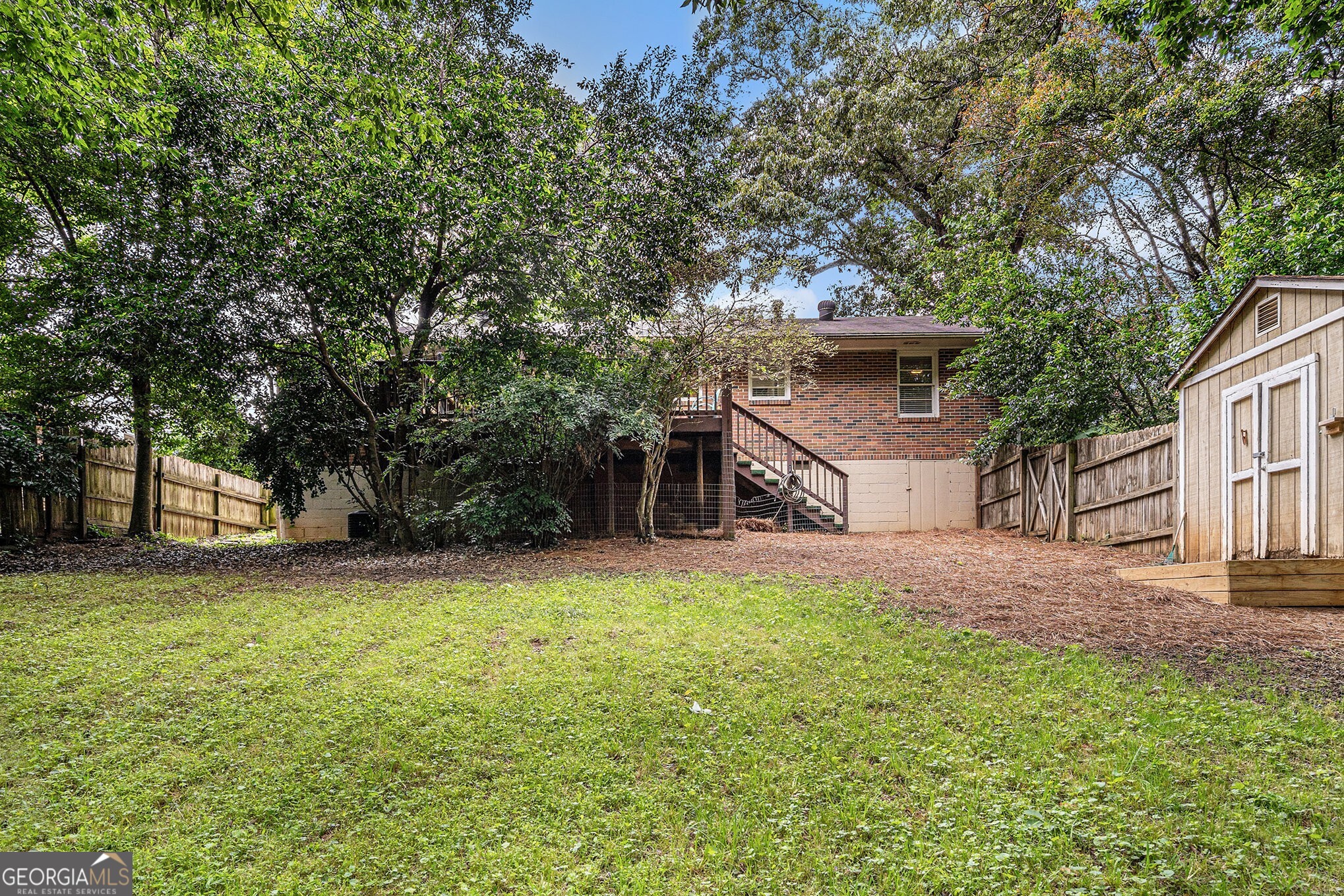 286 Indian Trail