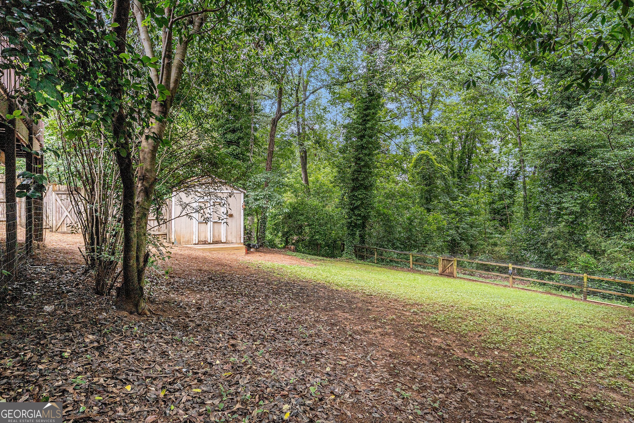 286 Indian Trail