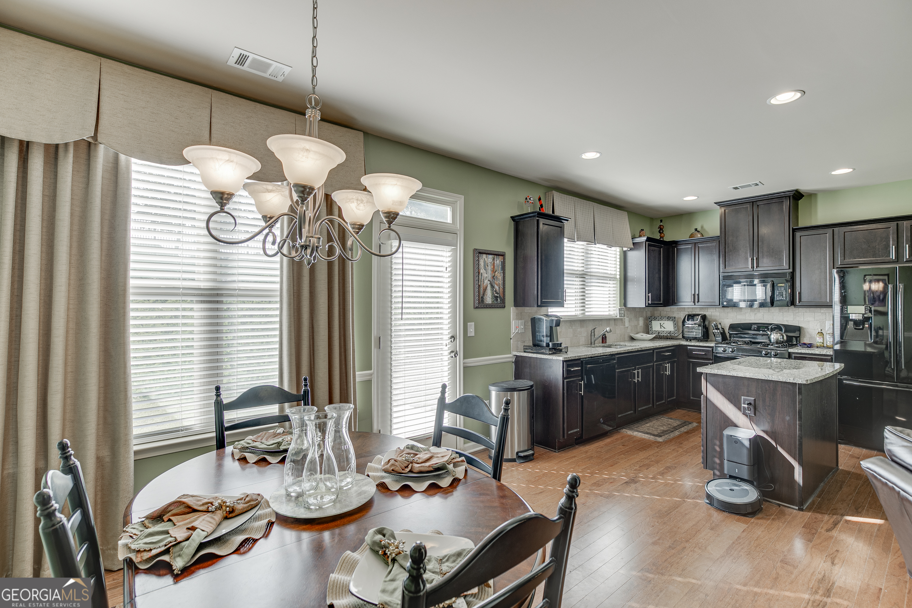 3393 Sardis Bend Drive