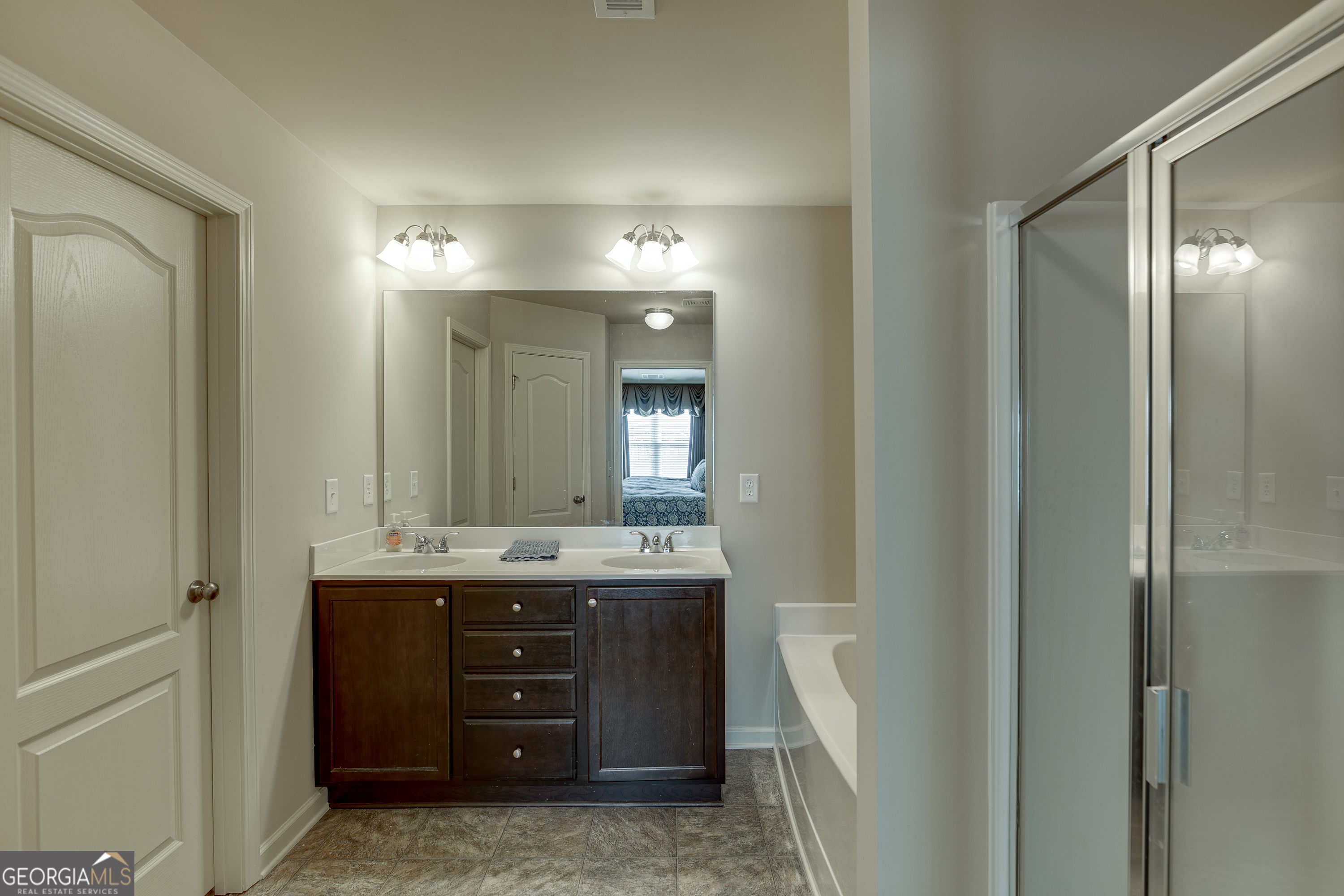 3393 Sardis Bend Drive