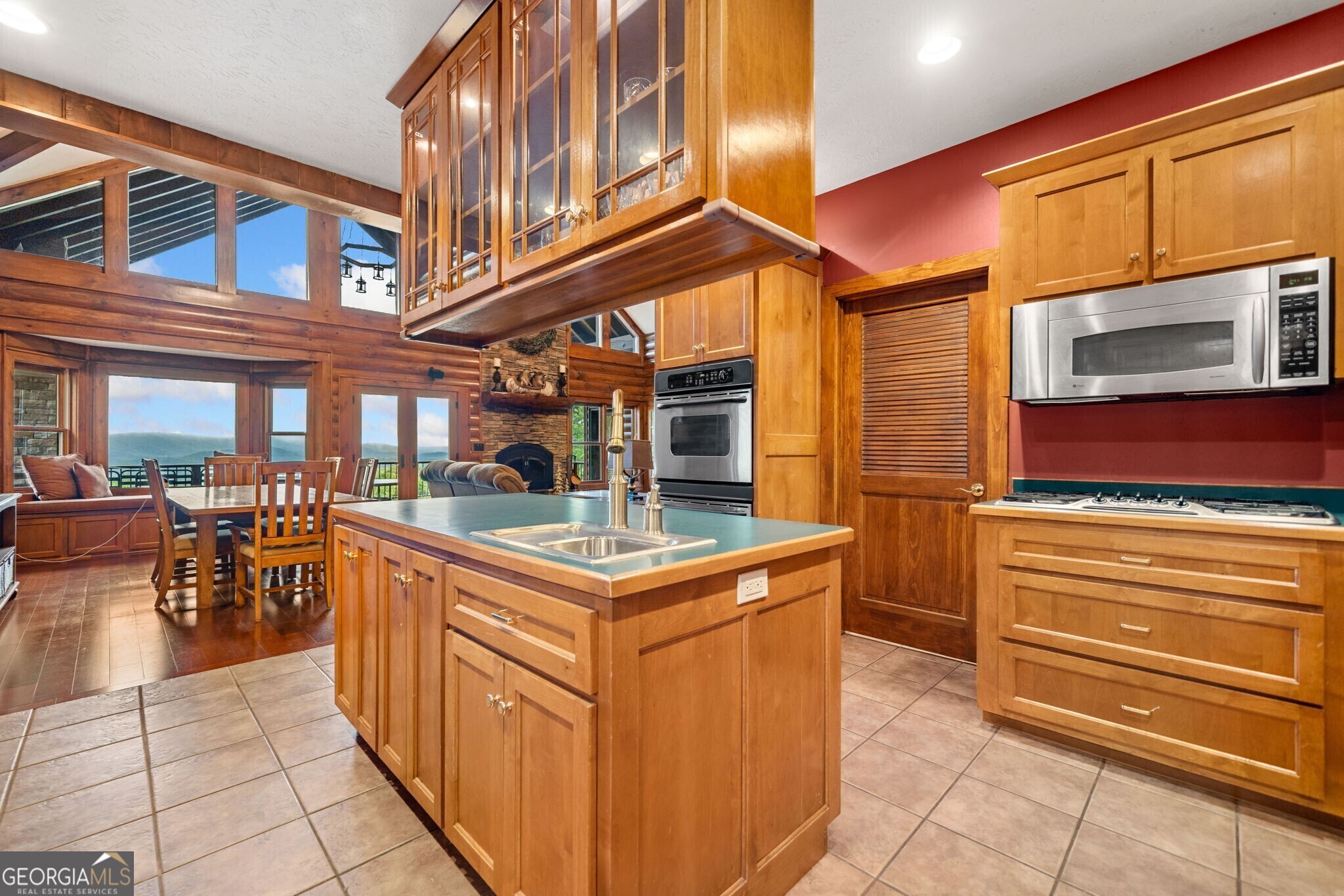 1158 Scenic Mountain View Road