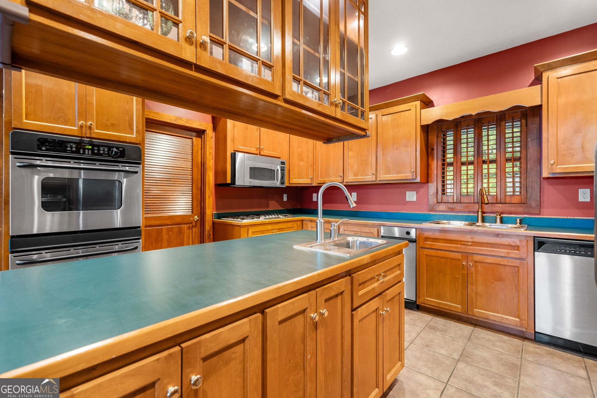 1158 Scenic Mountain View Road