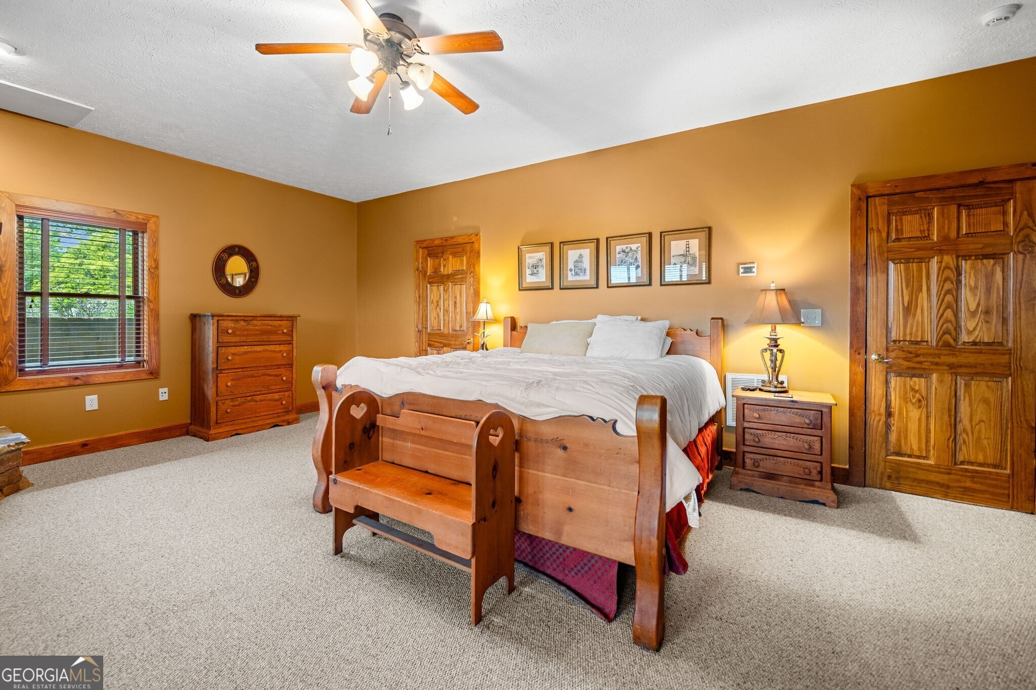 1158 Scenic Mountain View Road