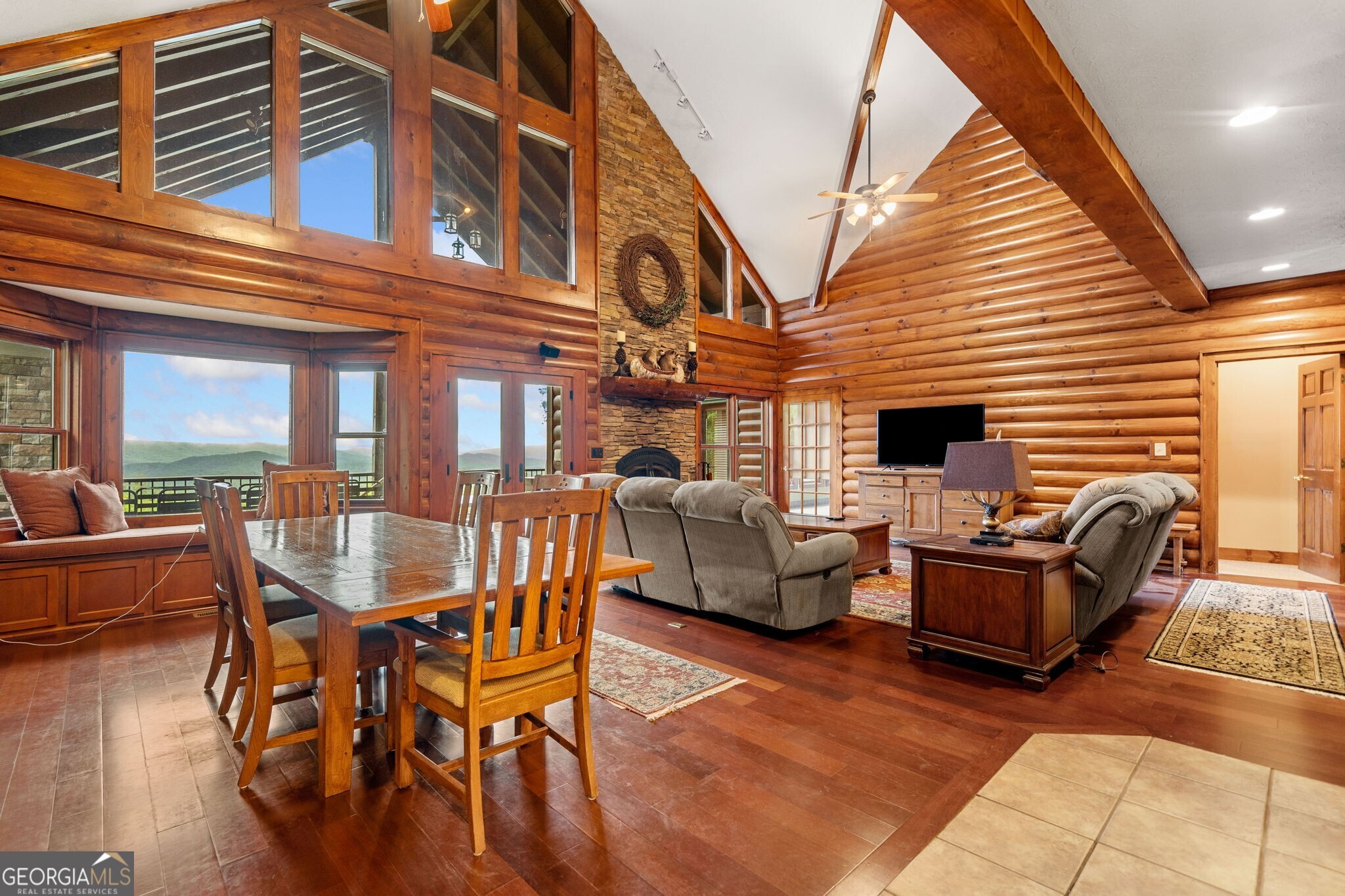 1158 Scenic Mountain View Road