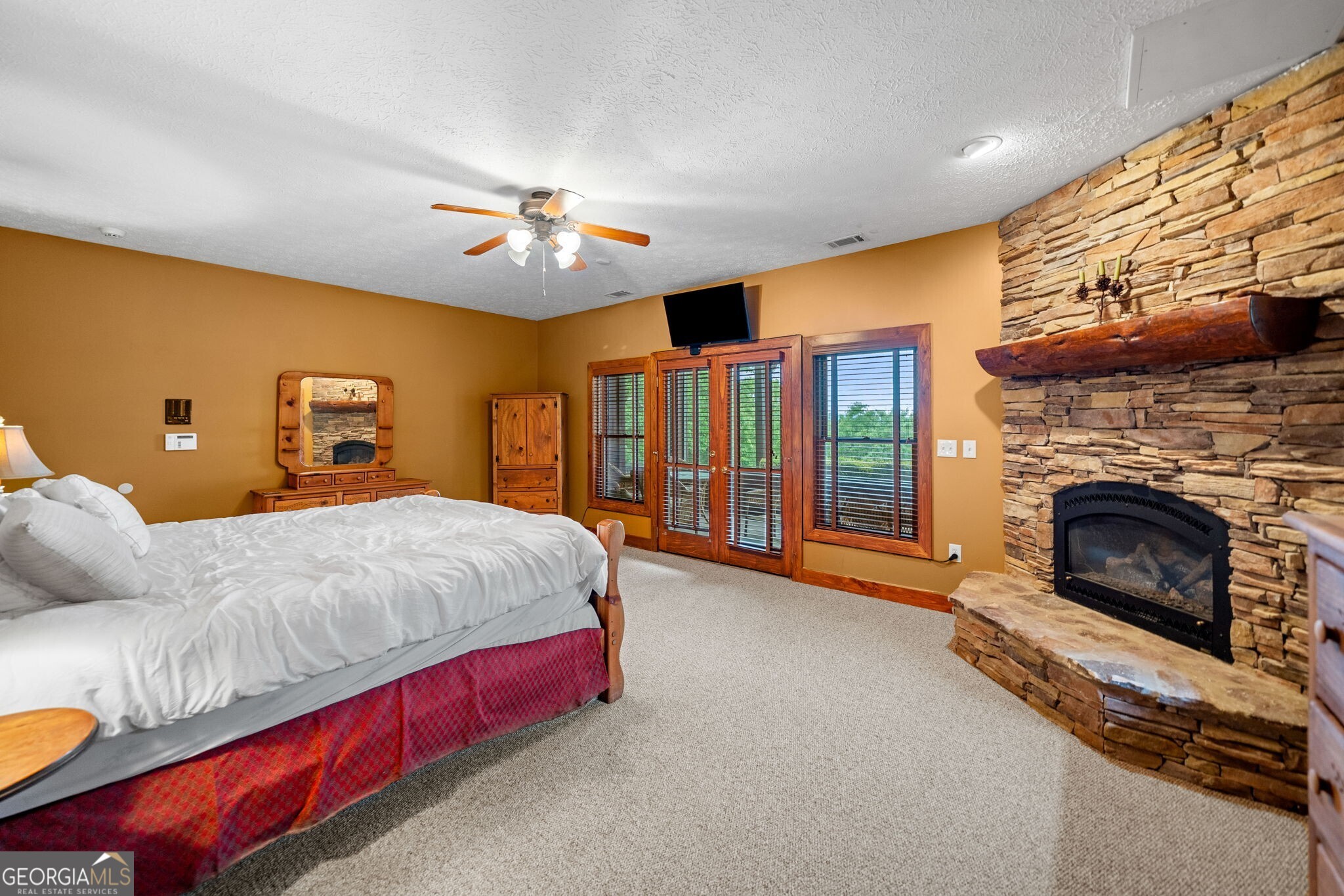 1158 Scenic Mountain View Road