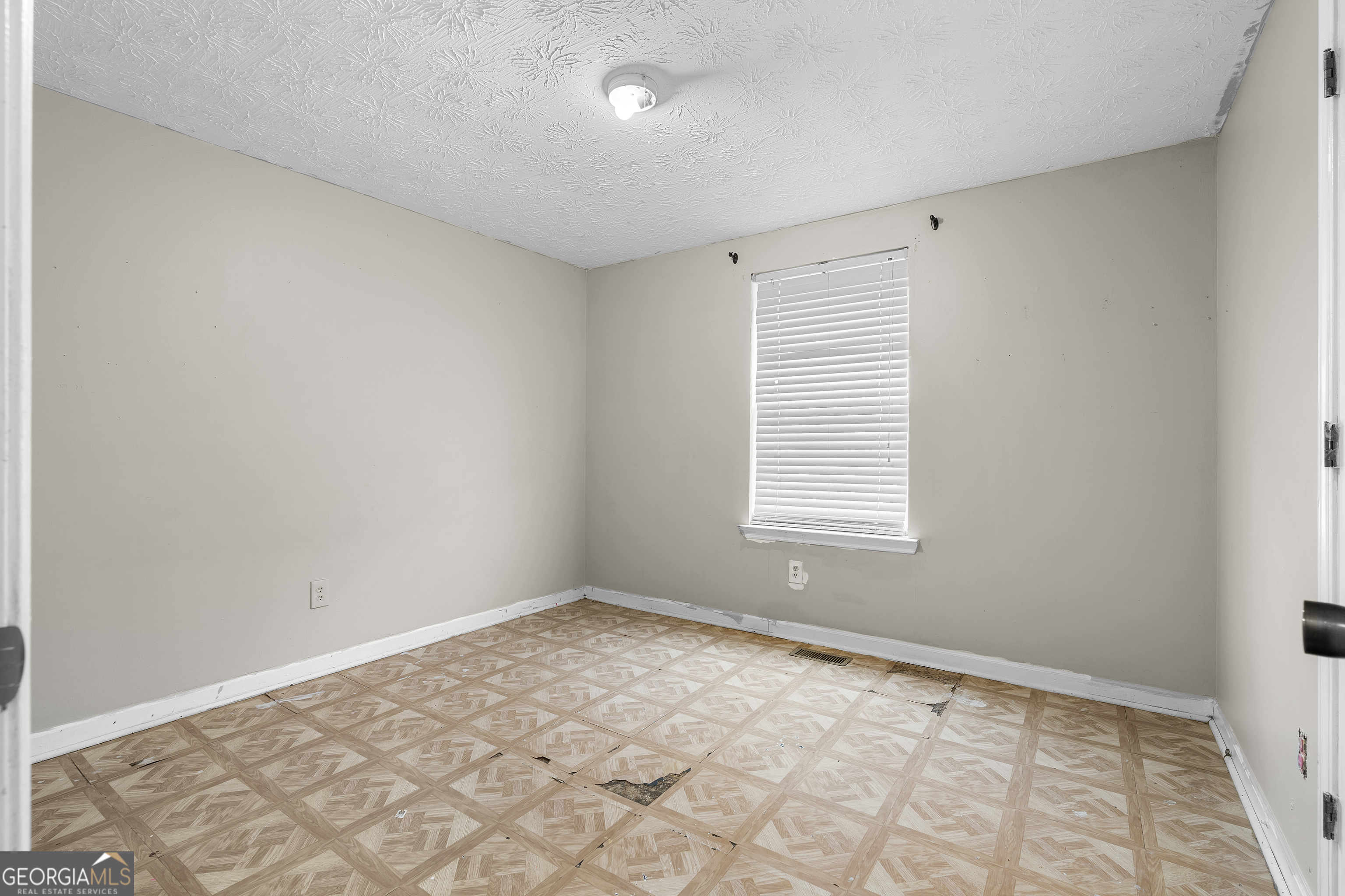 1822 Oriole Trail