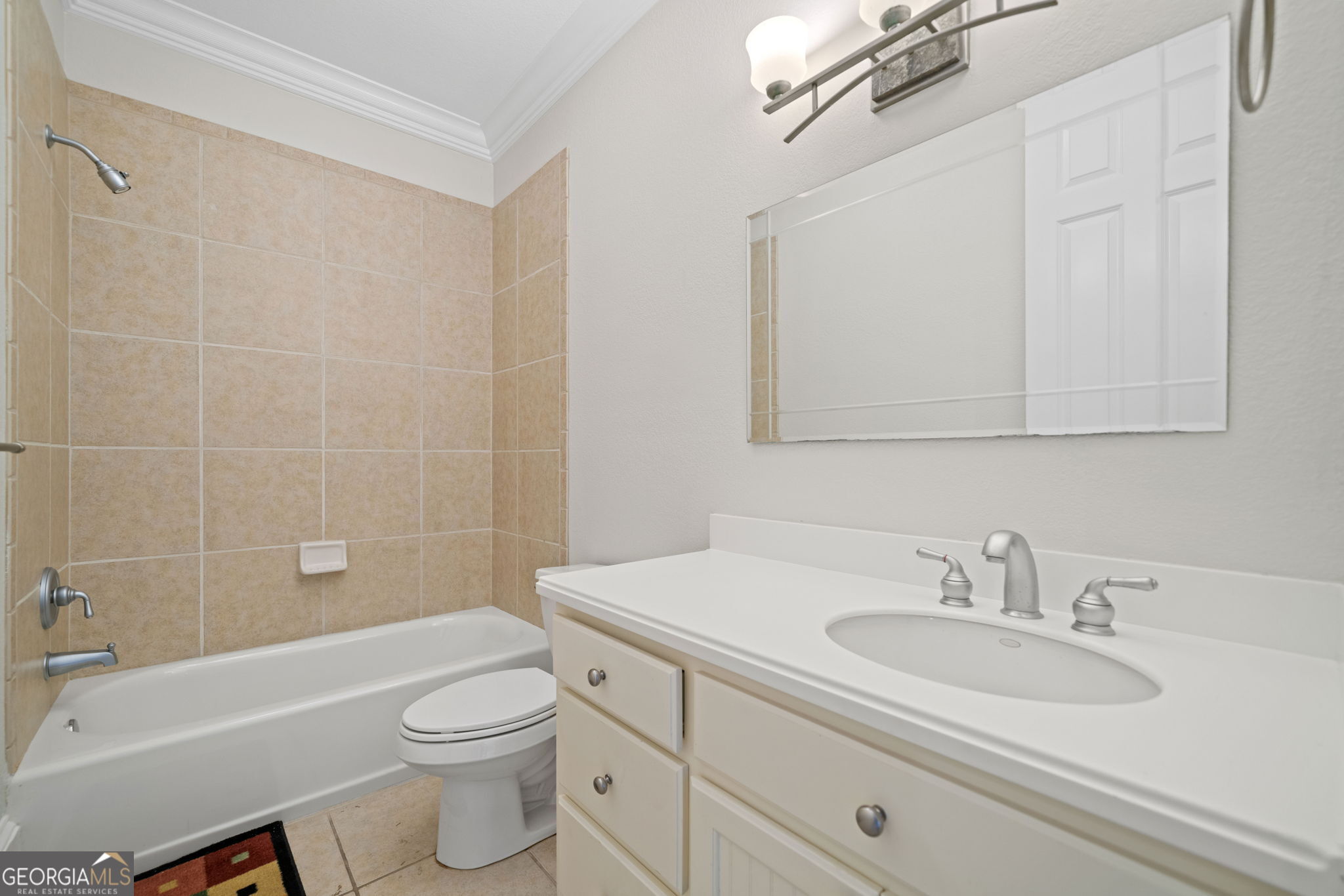 3770 Riverly Trace
