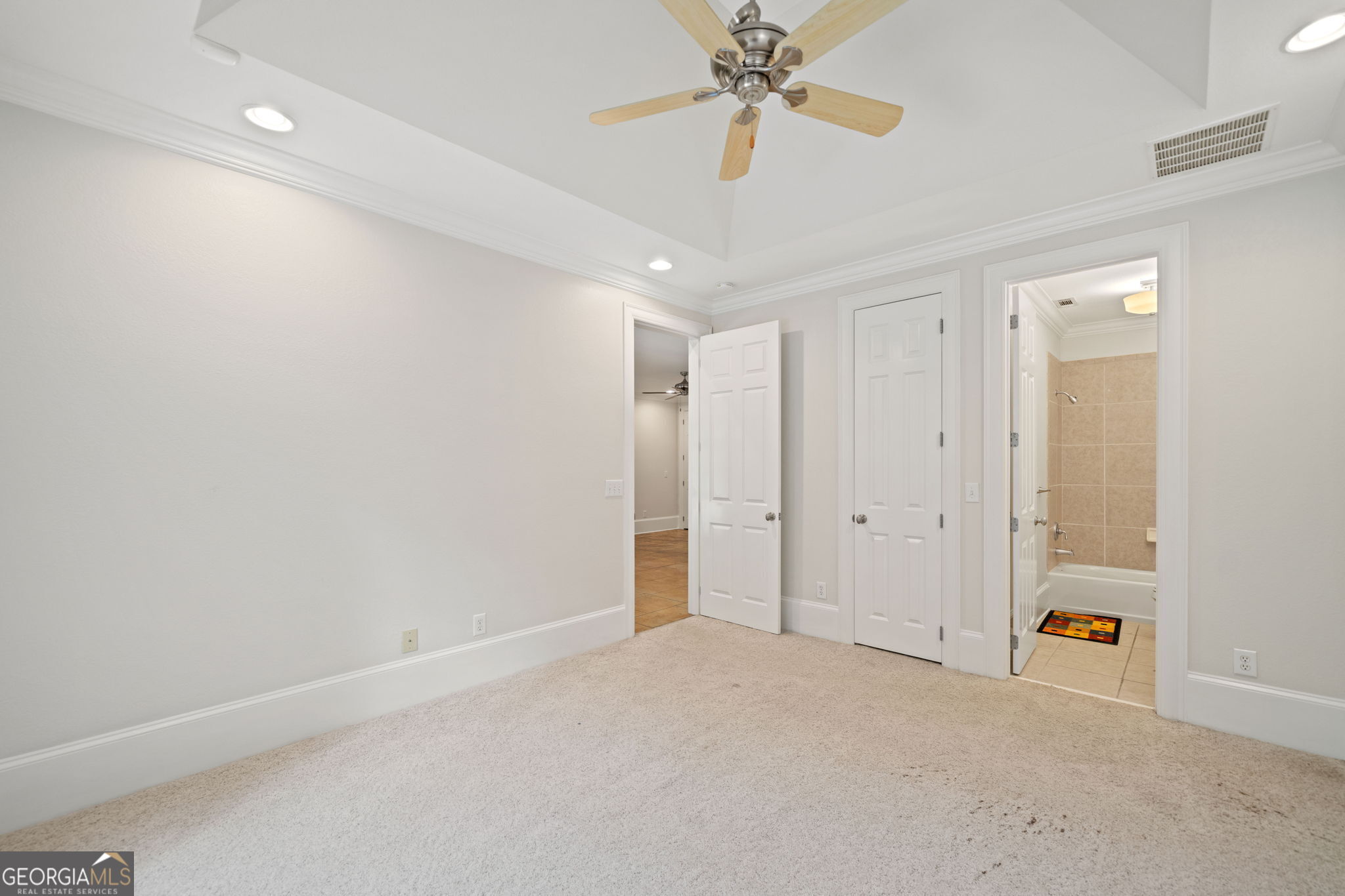 3770 Riverly Trace