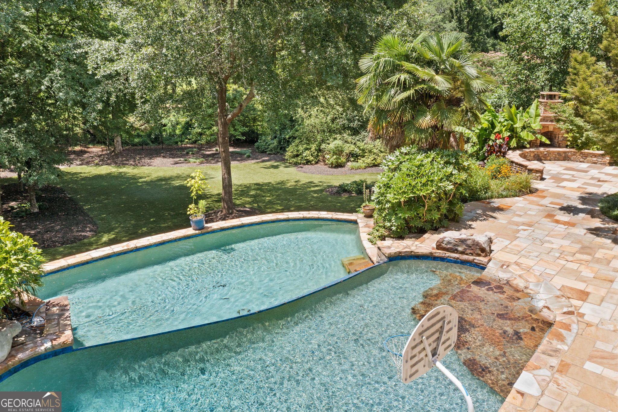 3770 Riverly Trace