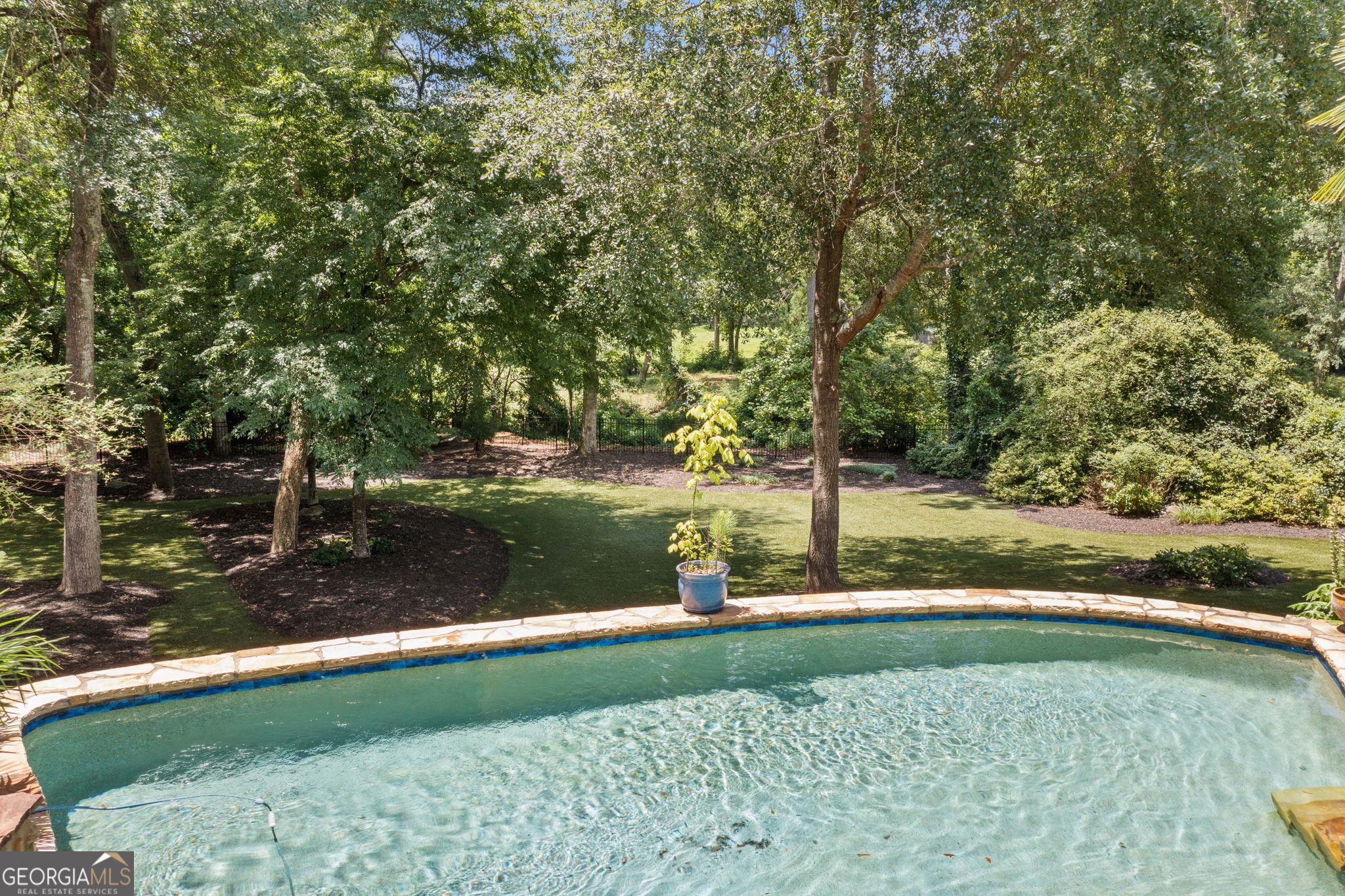 3770 Riverly Trace