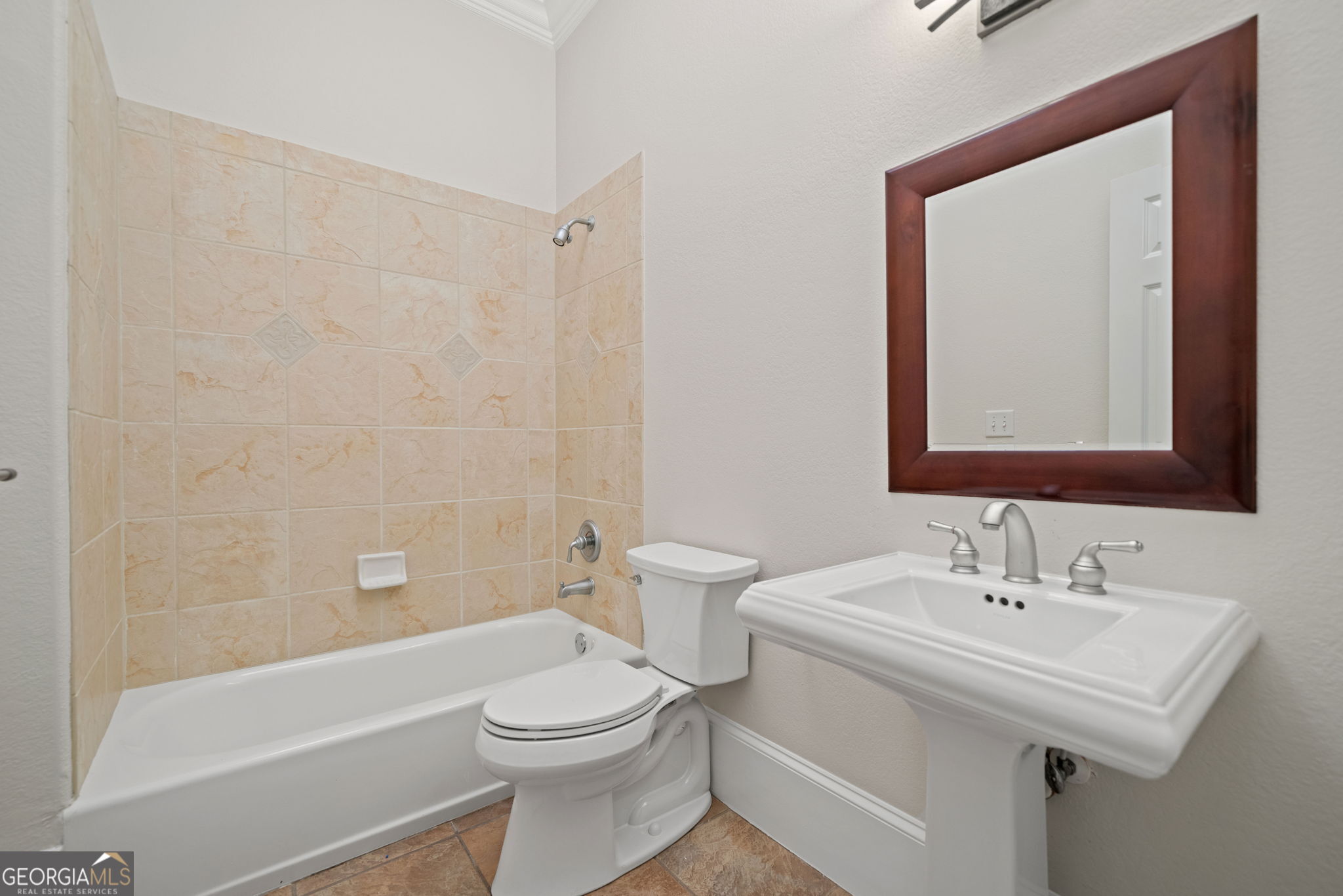3770 Riverly Trace