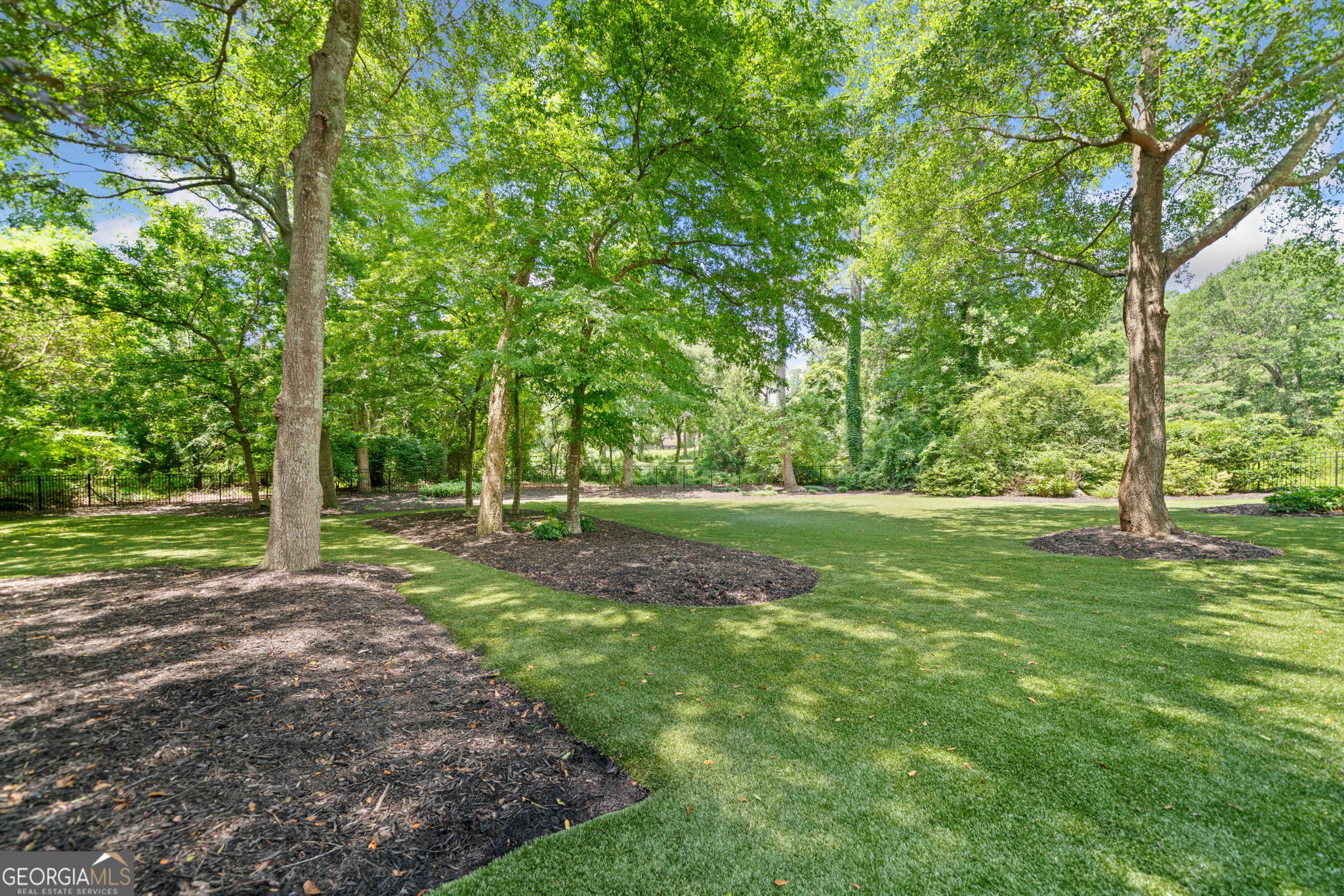 3770 Riverly Trace