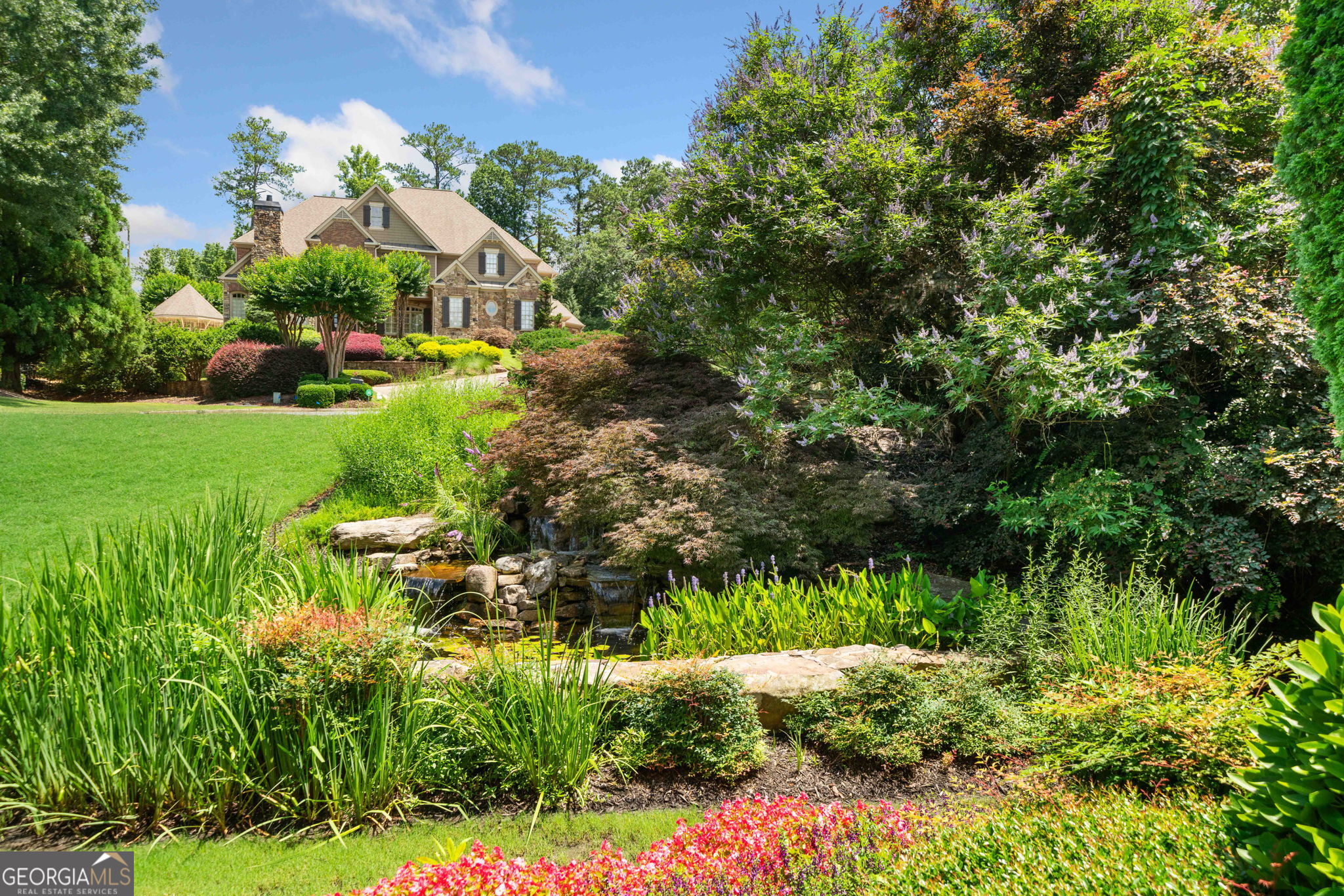 3770 Riverly Trace