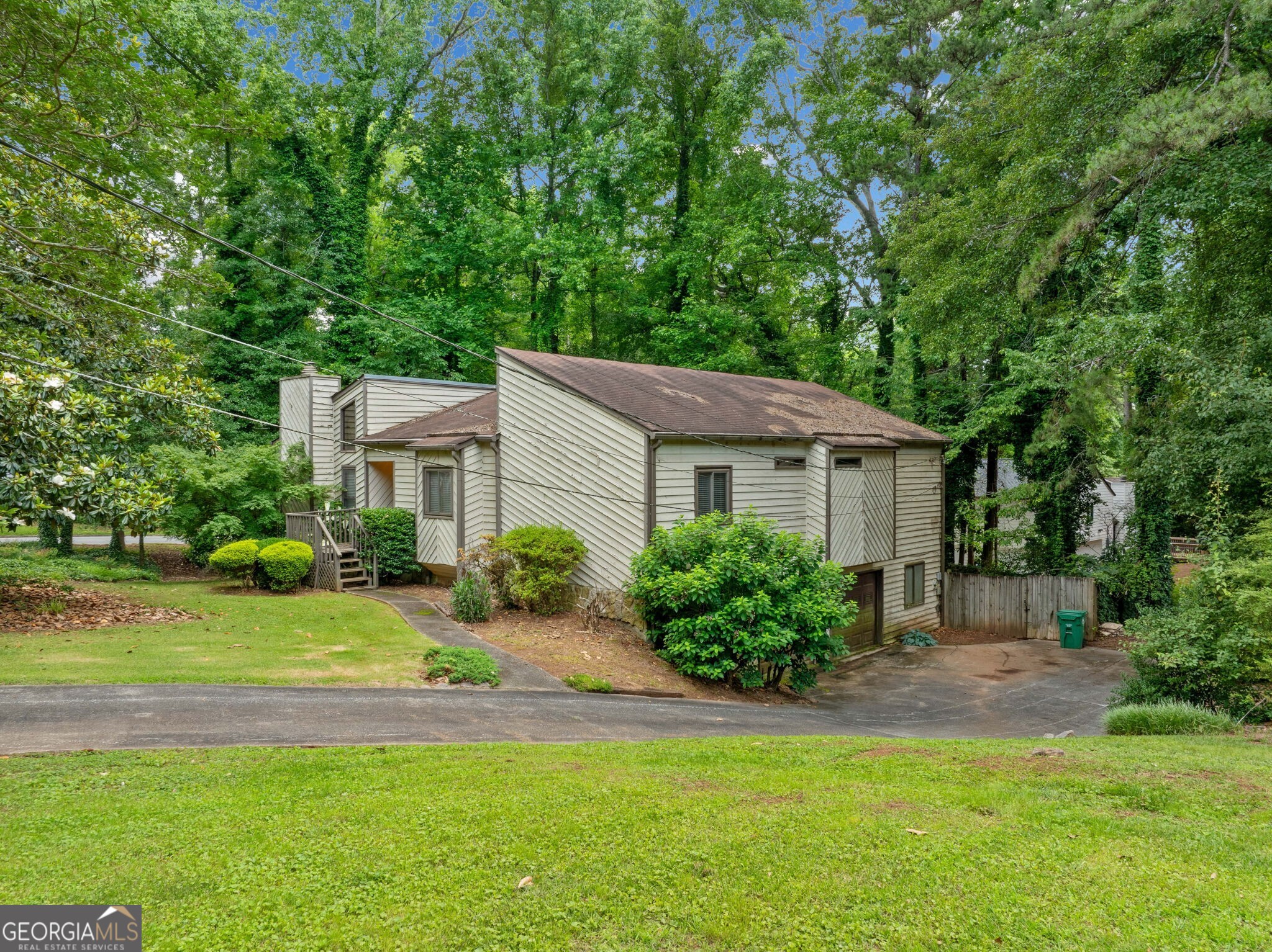 766 Lost Creek Circle