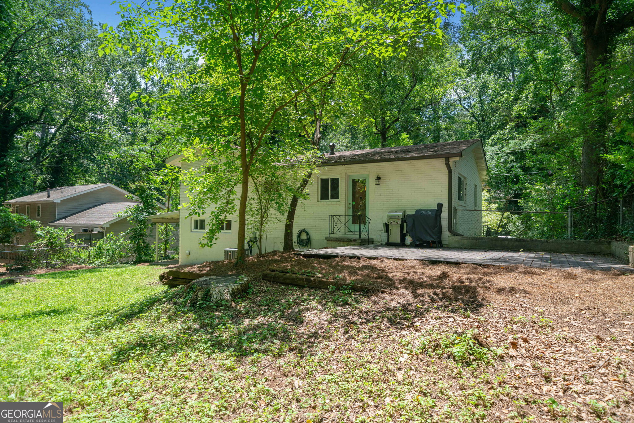 481 MEADOWBROOK Drive SE