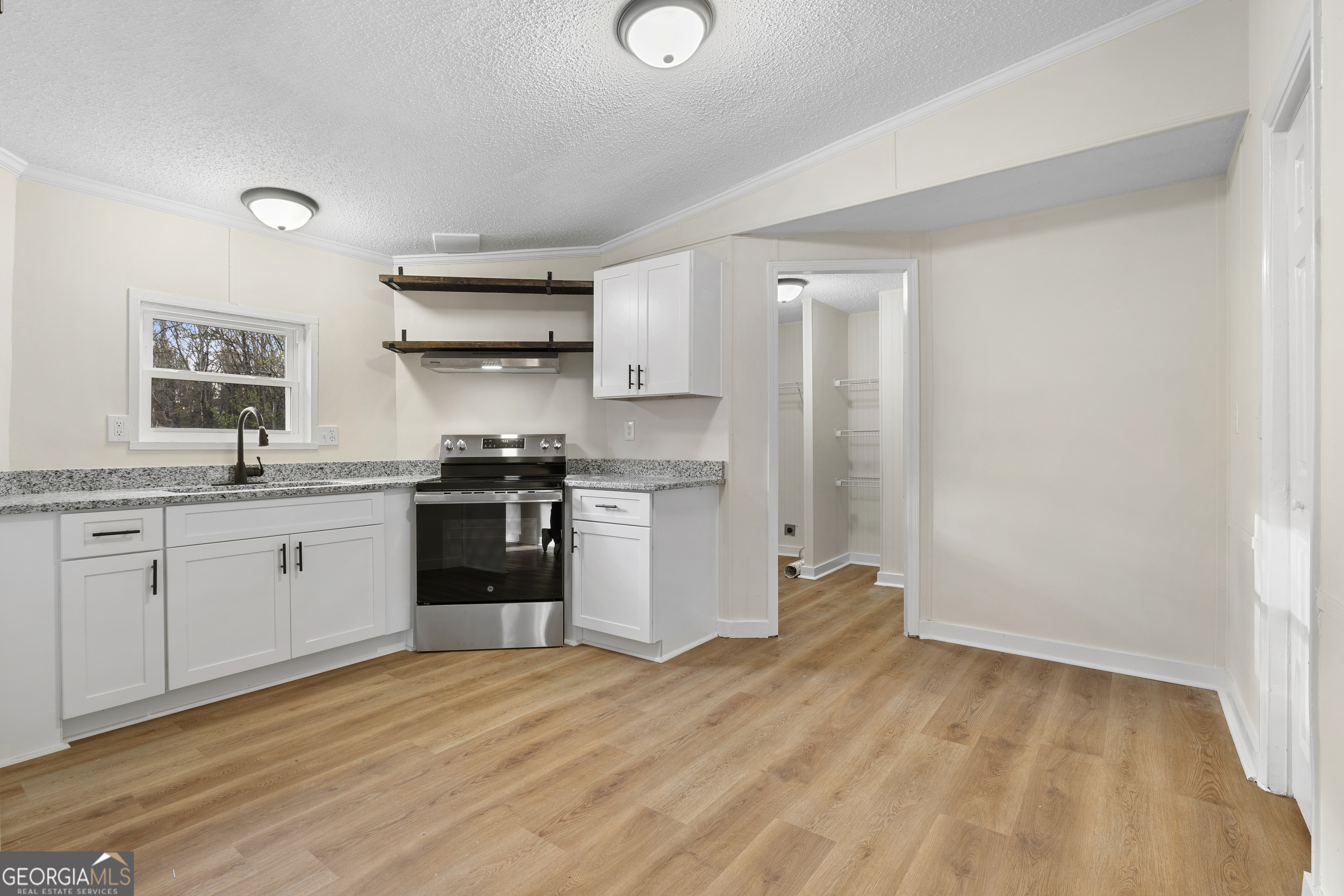 32 Brent Circle SW