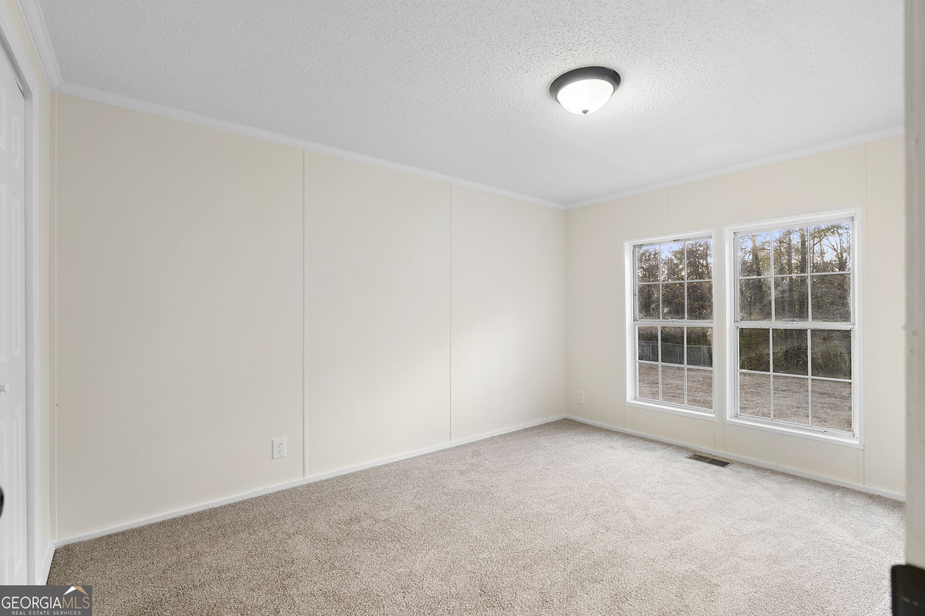 32 Brent Circle SW
