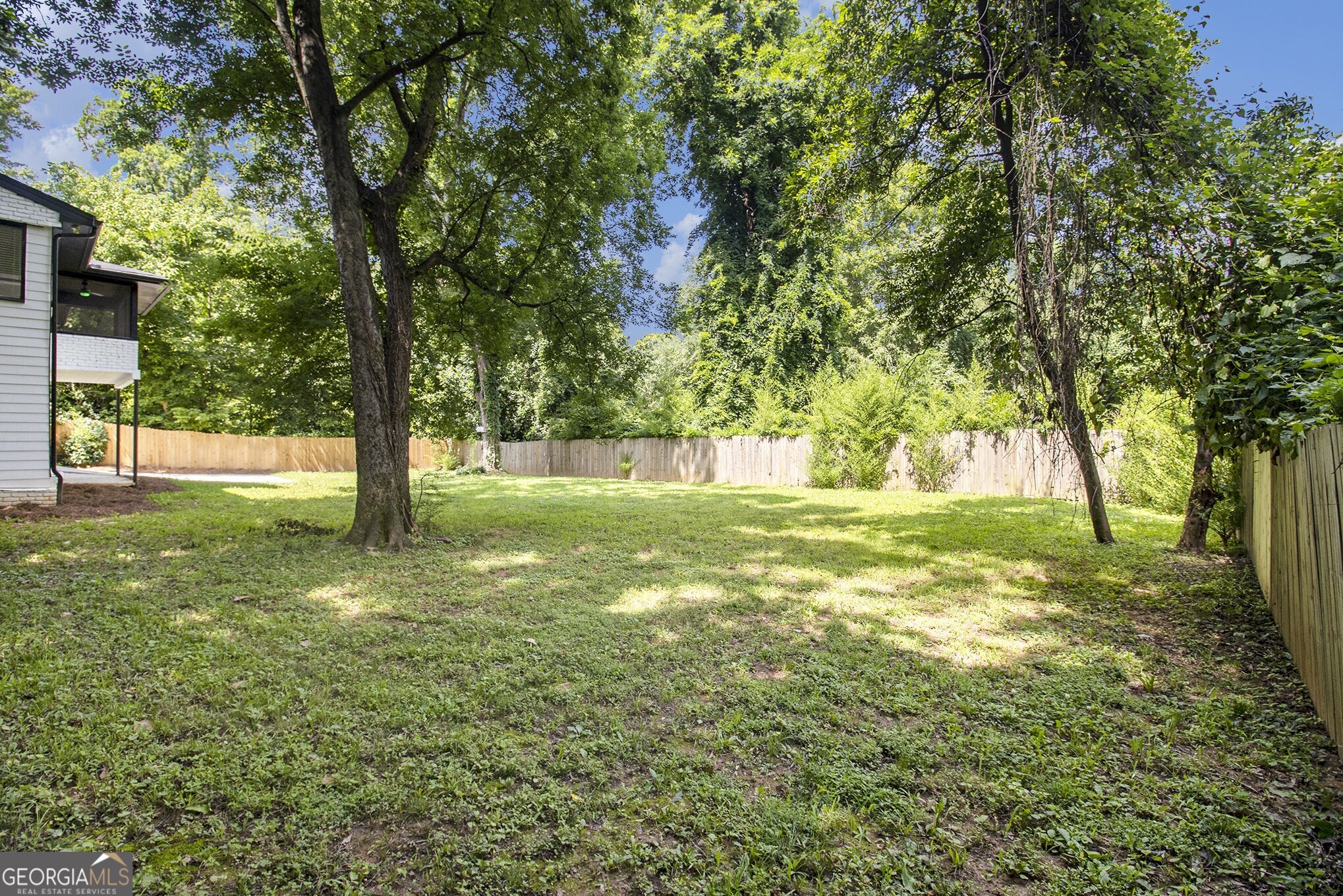 2358 Armand Road NE