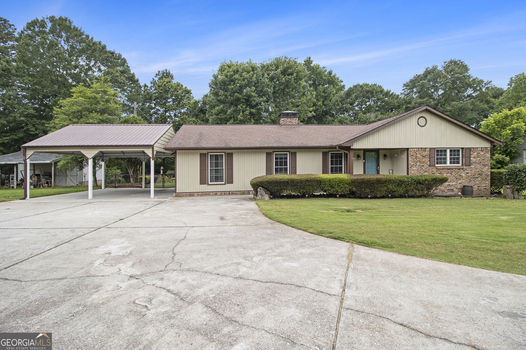 1134 Roscoe Road