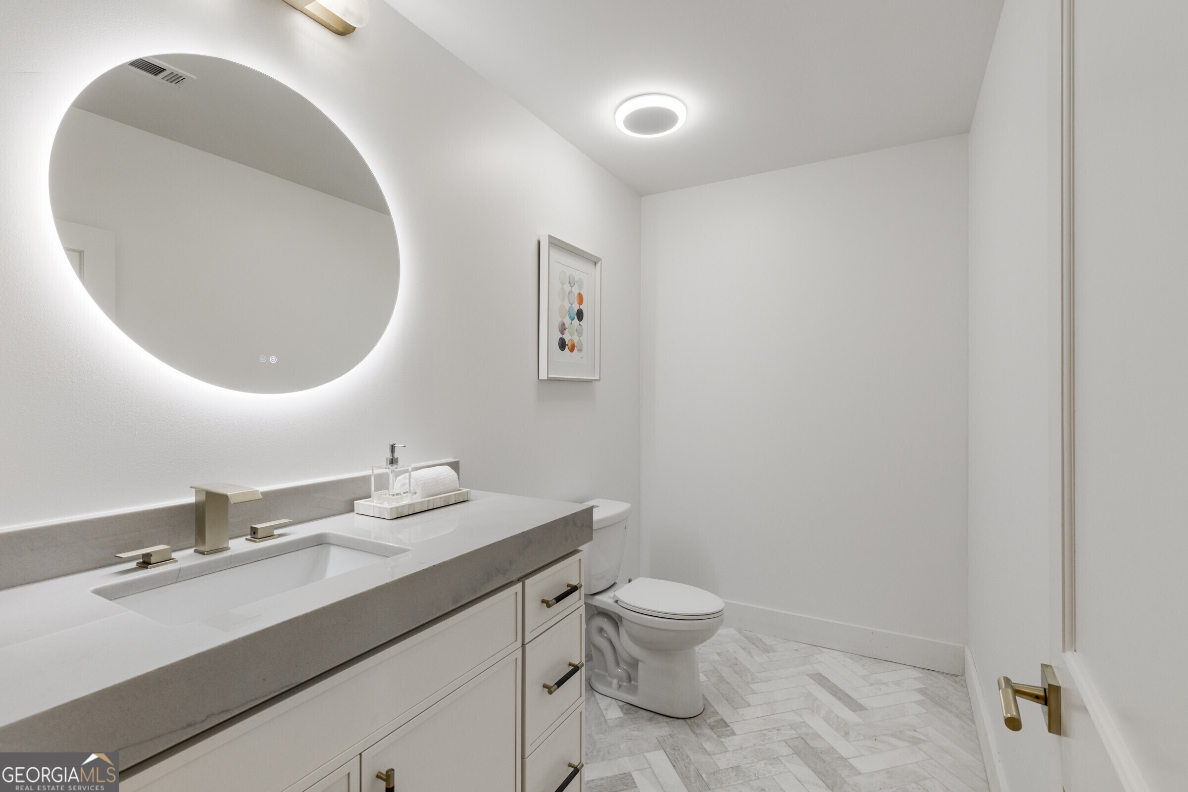 2795 Peachtree Road # 1305