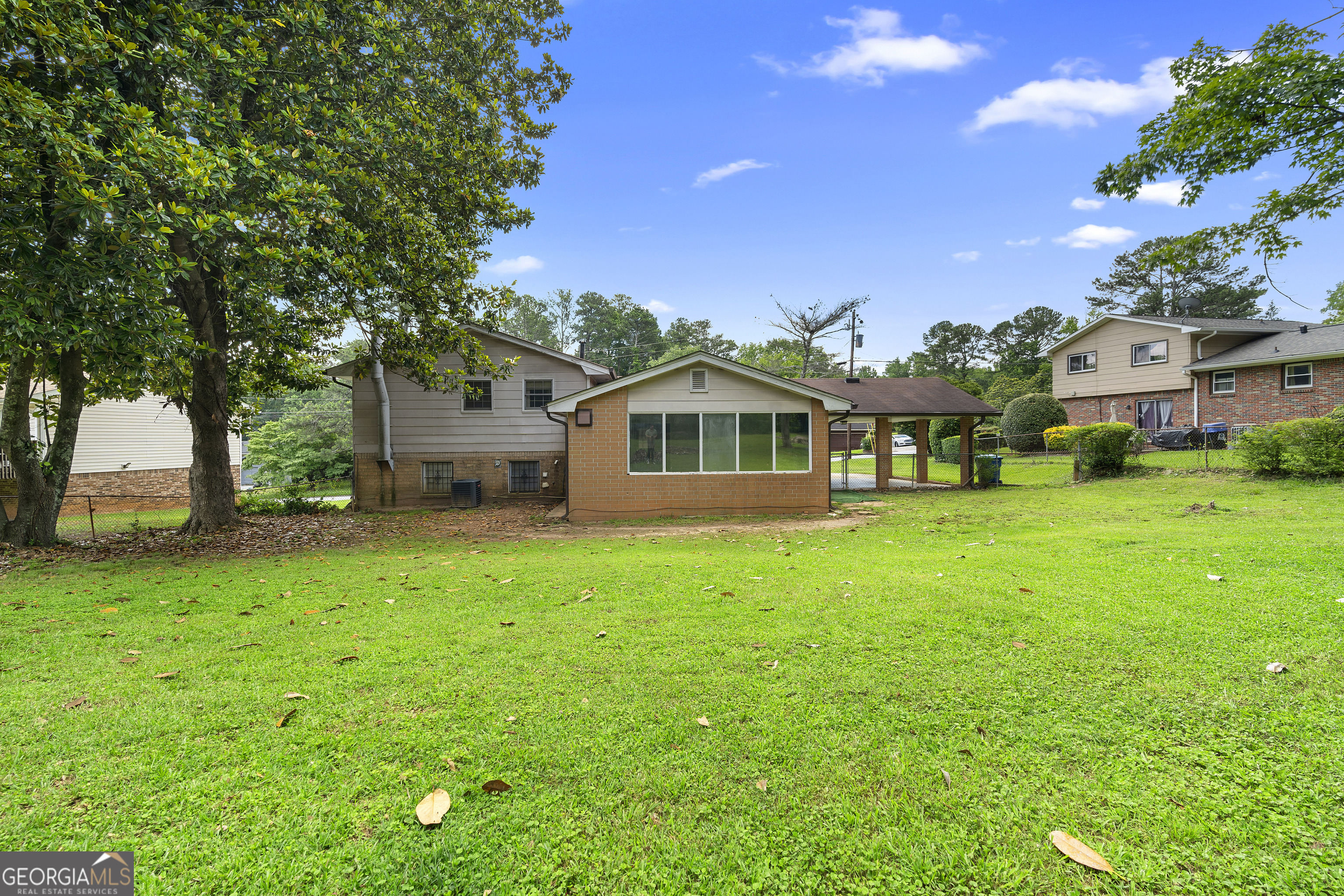 2135 Knighton Drive
