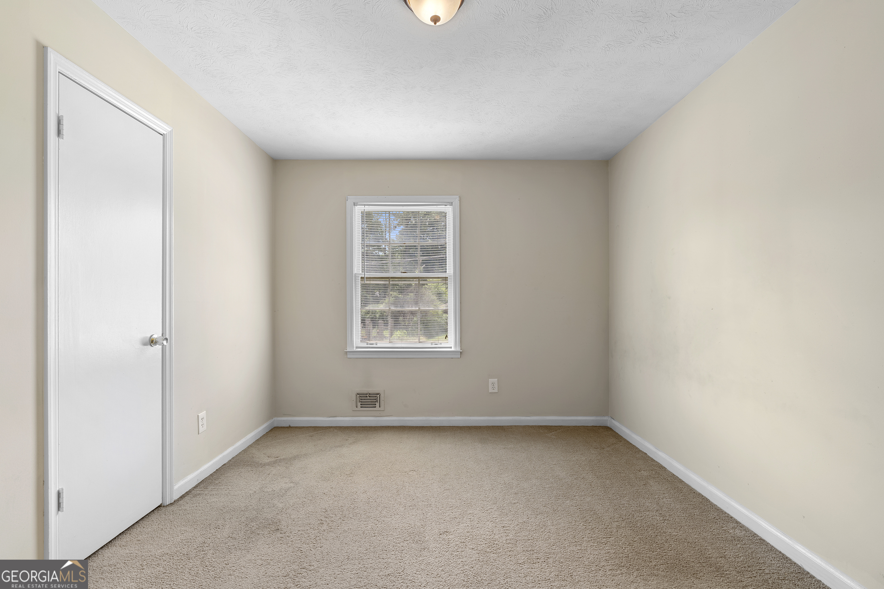 2135 Knighton Drive