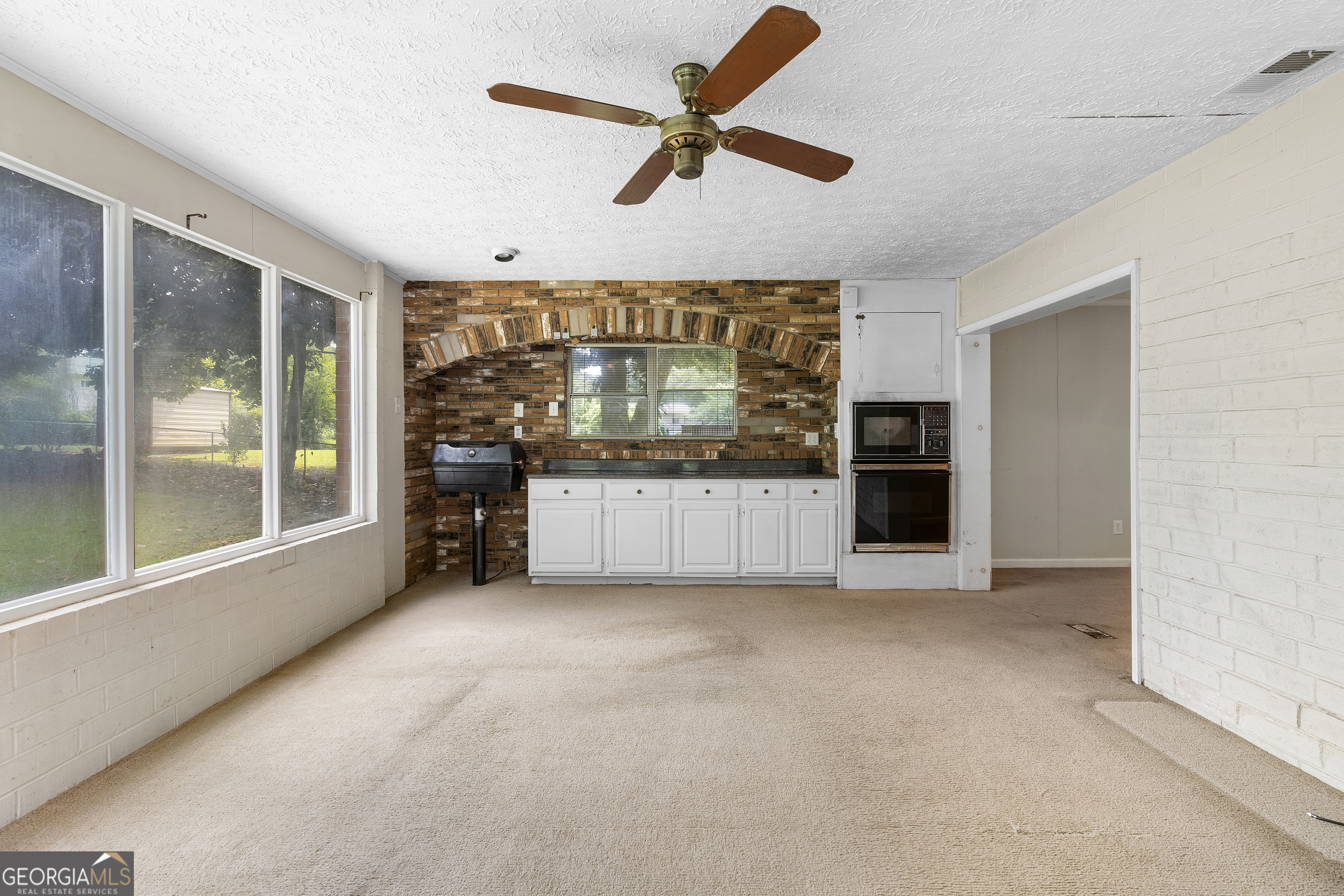 2135 Knighton Drive