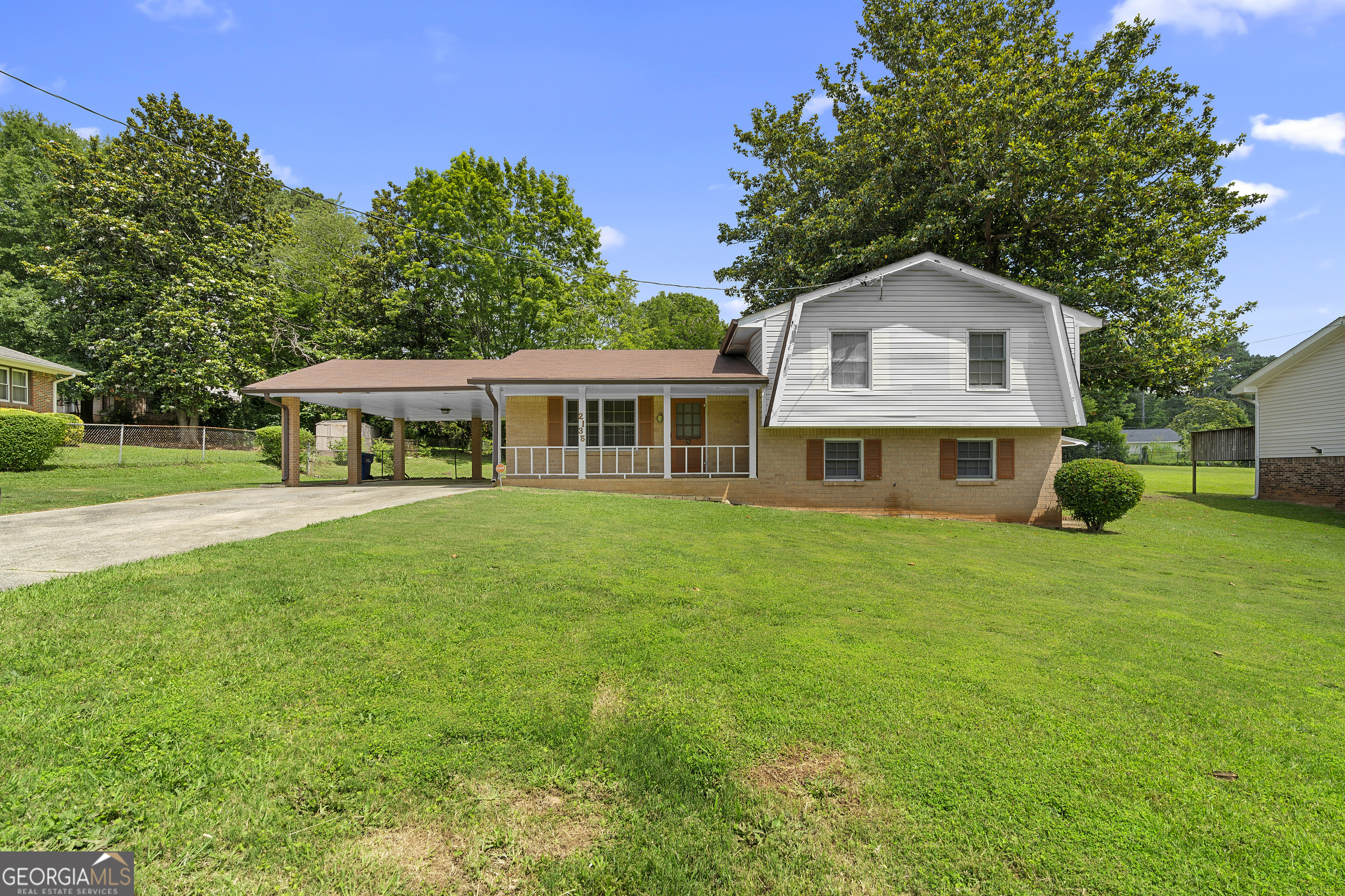 2135 Knighton Drive