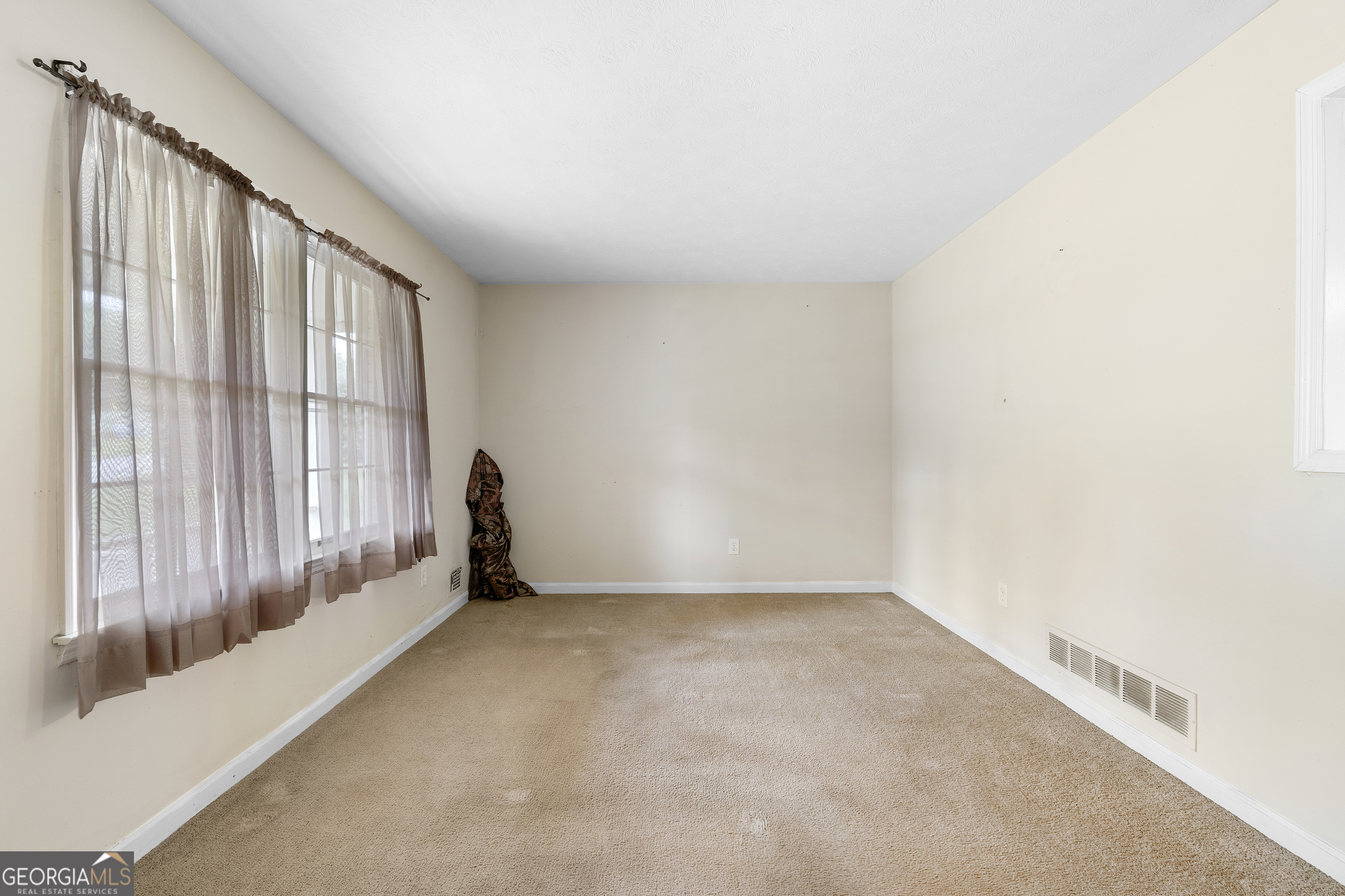 2135 Knighton Drive