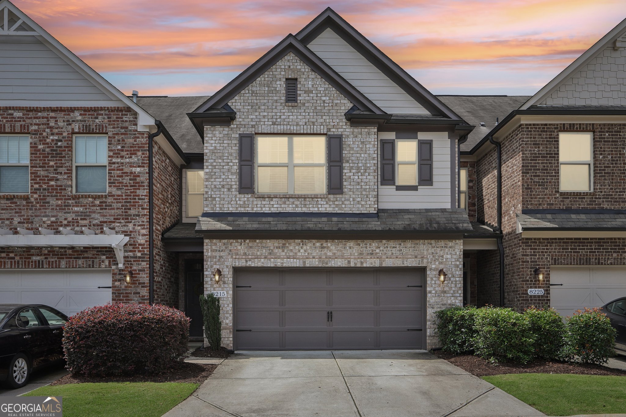 8215 Harlond Way