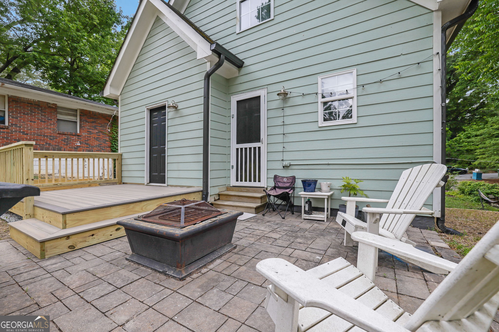 41 Spring Lane NW