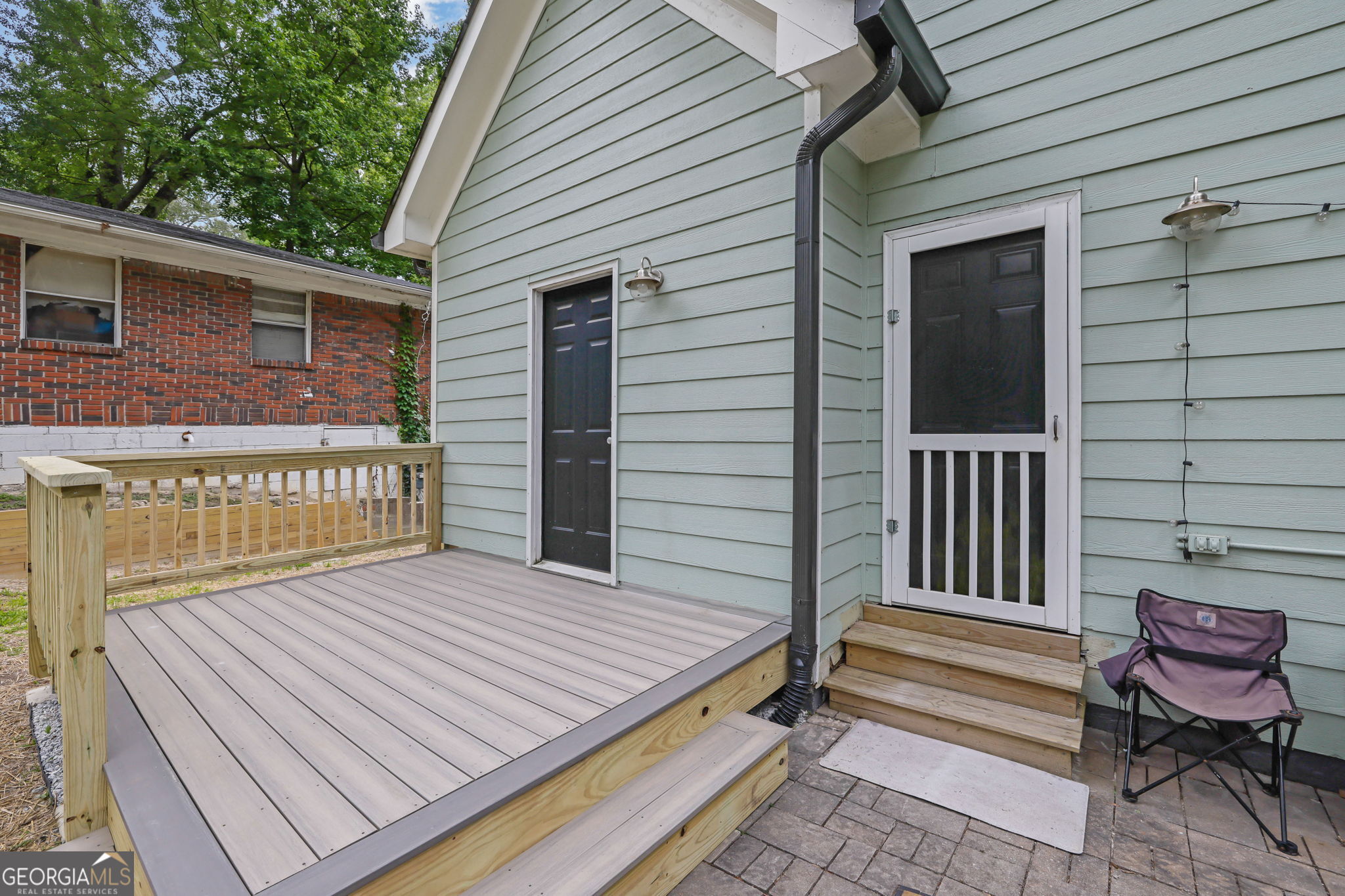 41 Spring Lane NW