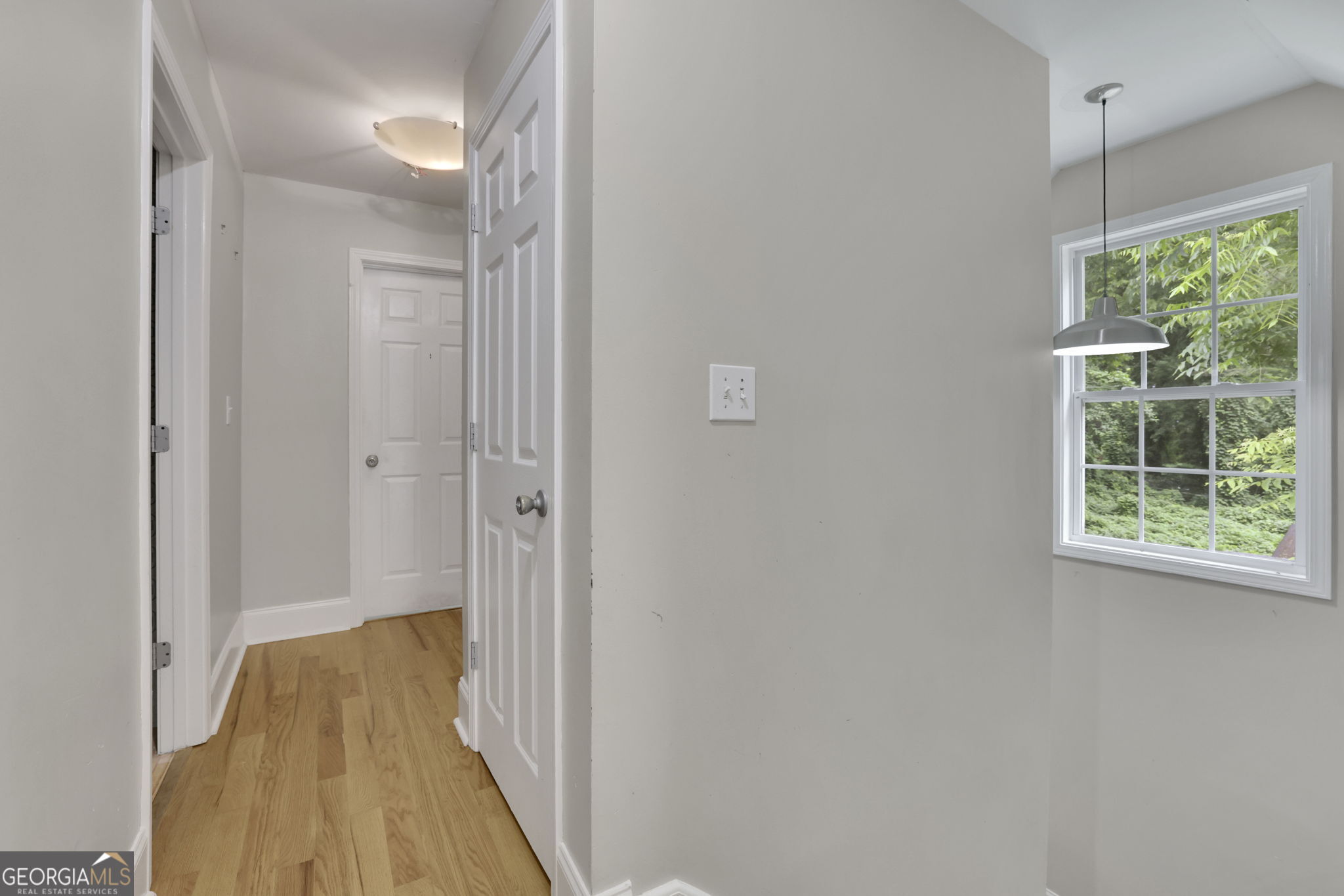 41 Spring Lane NW