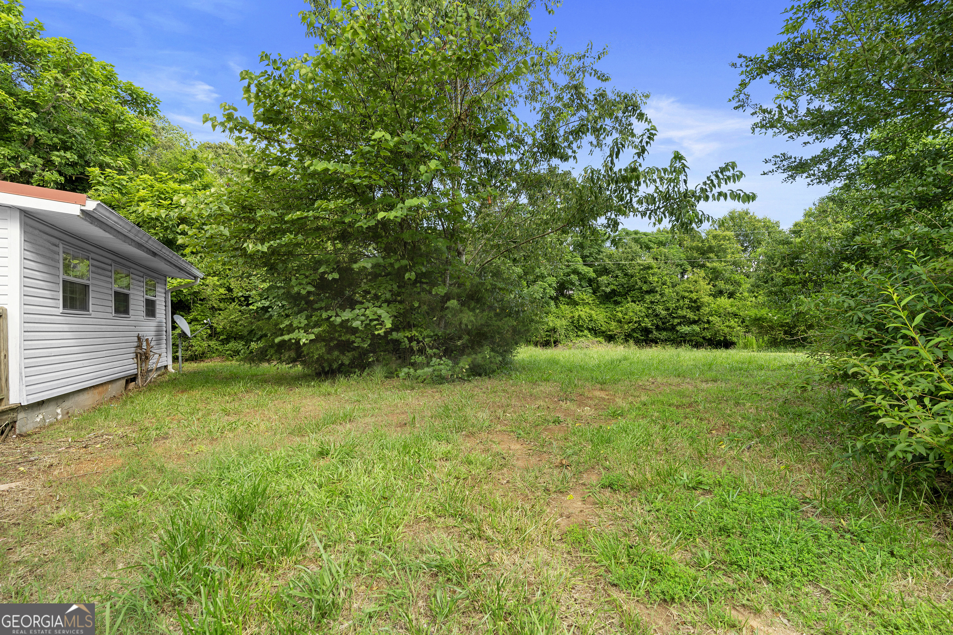 97 Foxwood Trail