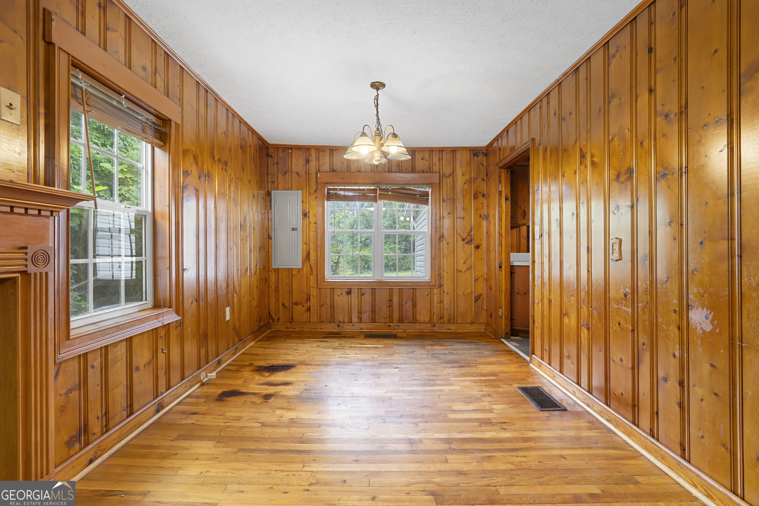 97 Foxwood Trail