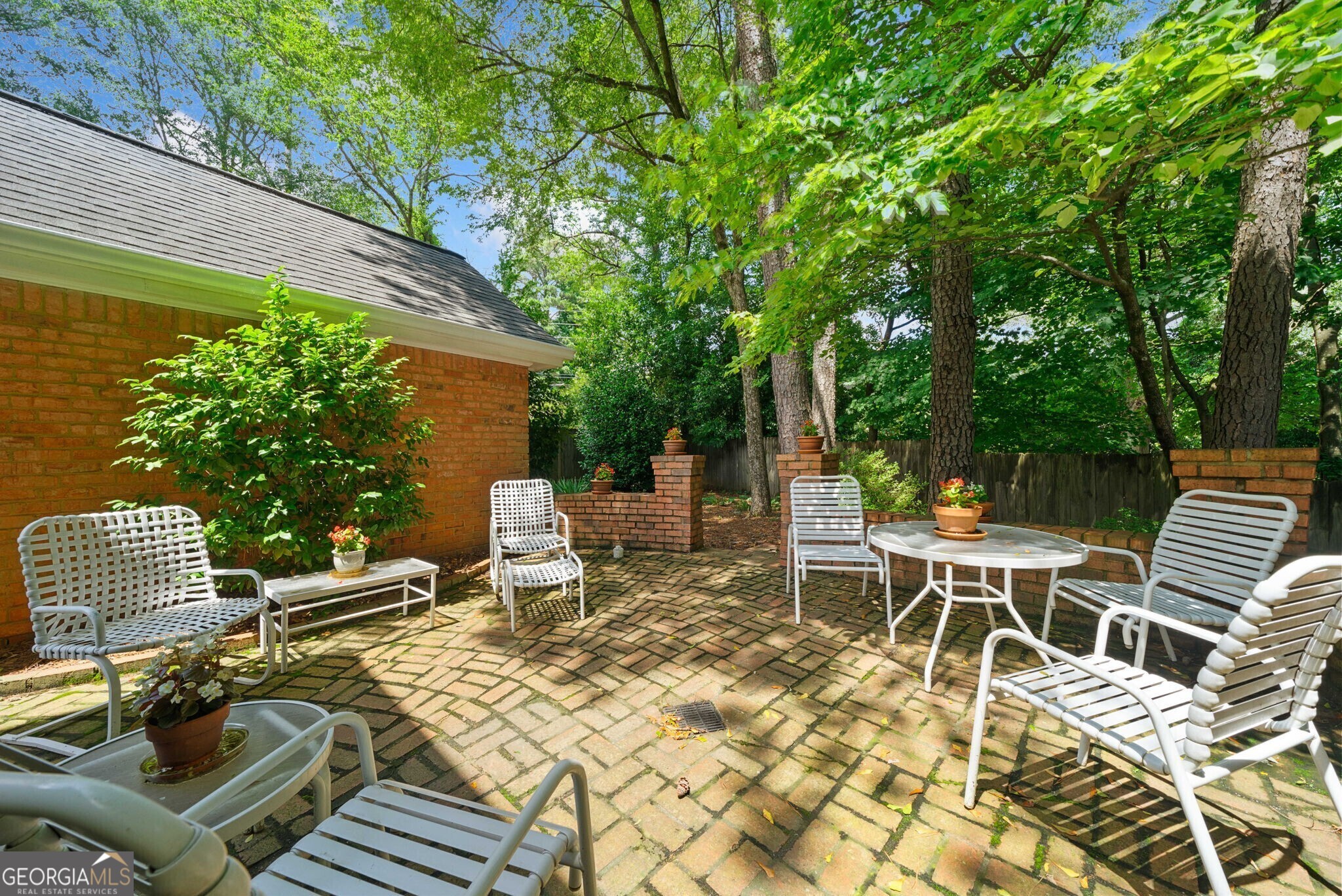 3120 Henderson Walk