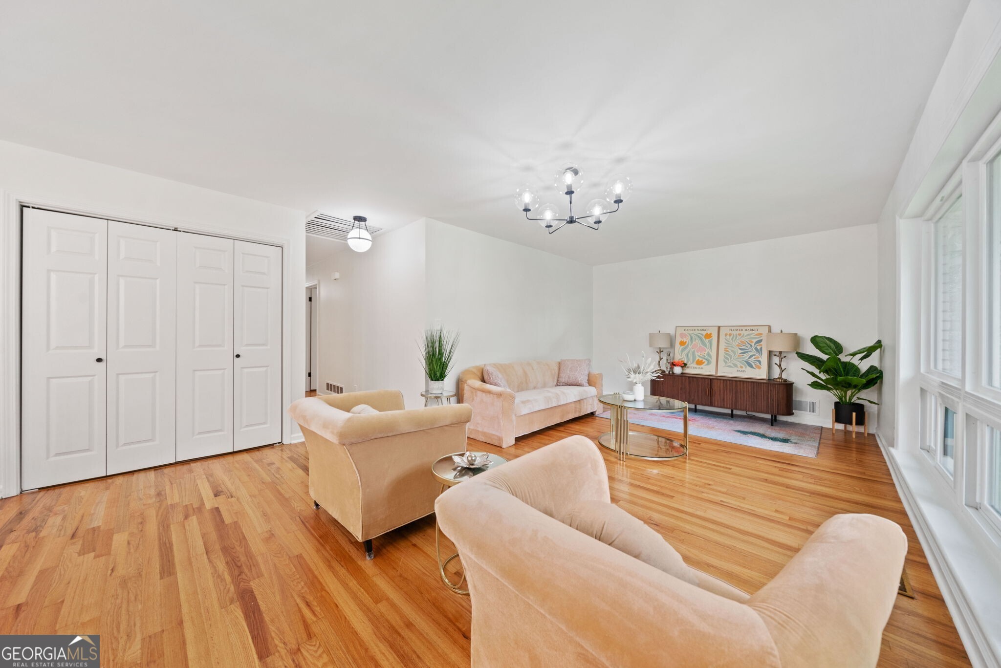 3222 Edgemont Way