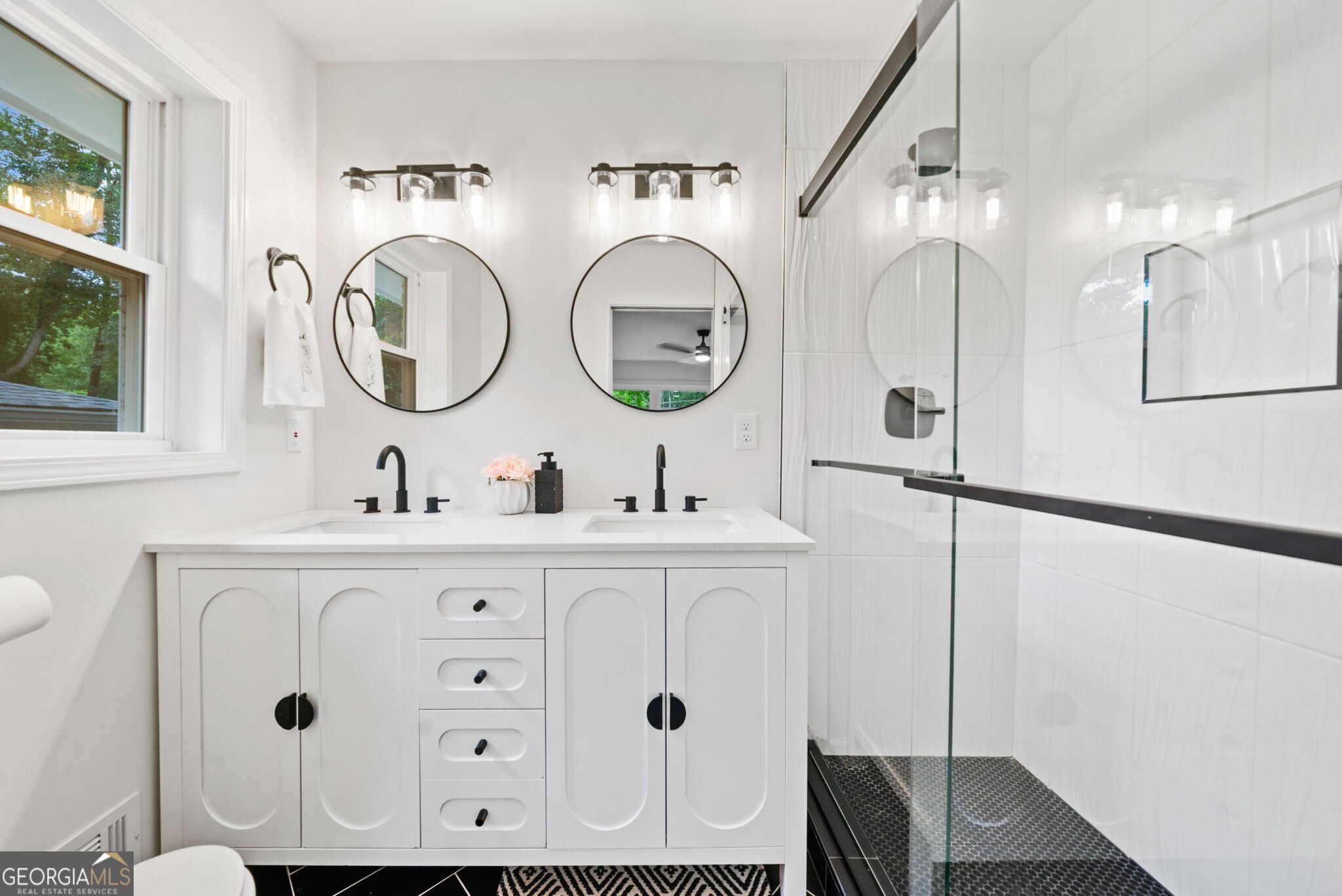 3222 Edgemont Way