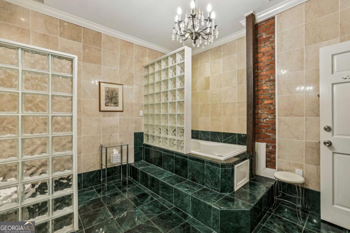 685 Argonne Avenue NE # 15