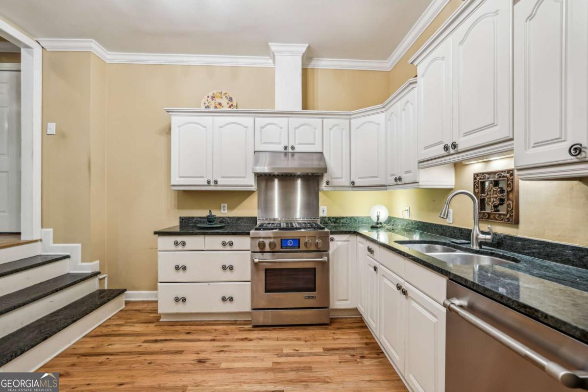 685 Argonne Avenue NE # 15